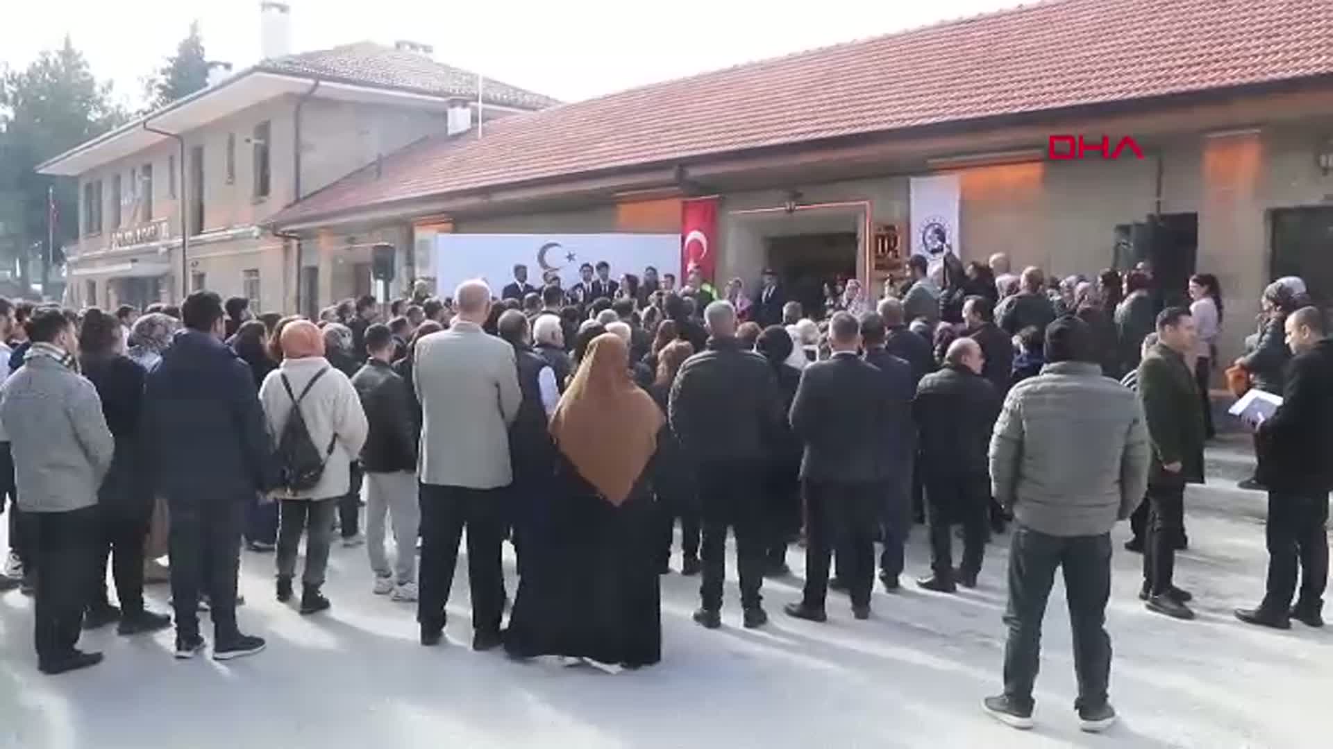 Burdur'da Yenilikler: Millet Kıraathanesi ve Gar Kafe Açıldı
