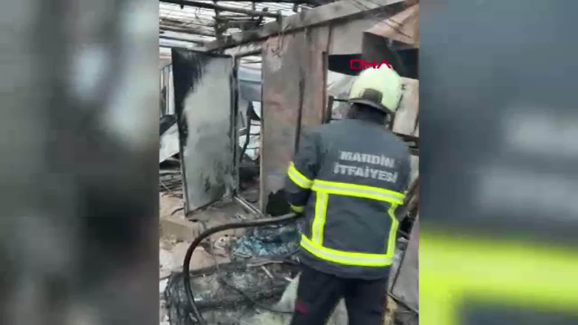 Mardin'de Kontainer Yangını Kontrol Altına Alındı