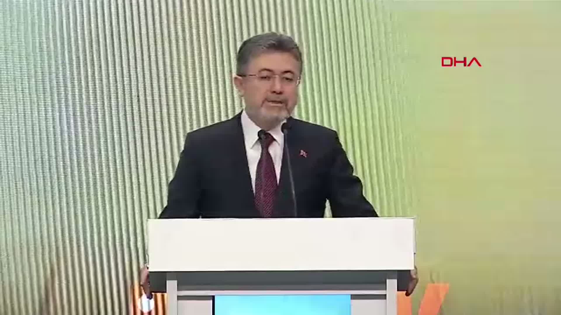 Bakan Yumaklı'dan Gübre Krizi Açıklaması: 'Ülkemizde Kriz Yok'