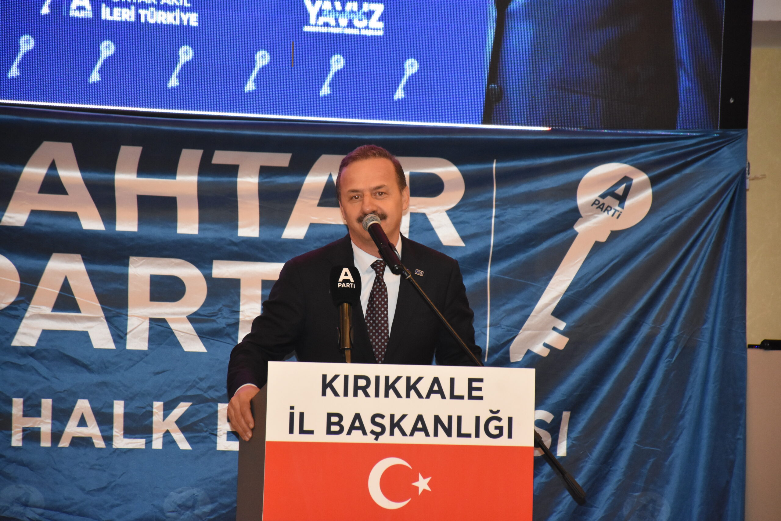 Yavuz Ağıralioğlu, Kırıkkale'de Partililerle Buluştu