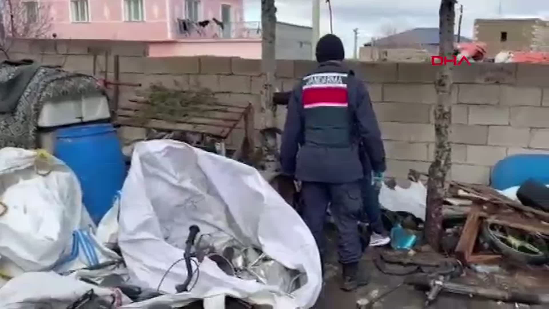 Nevşehir'de Motosikletlerin Şase Numaralarını Kazıyan İki Şüpheli Yakalandı