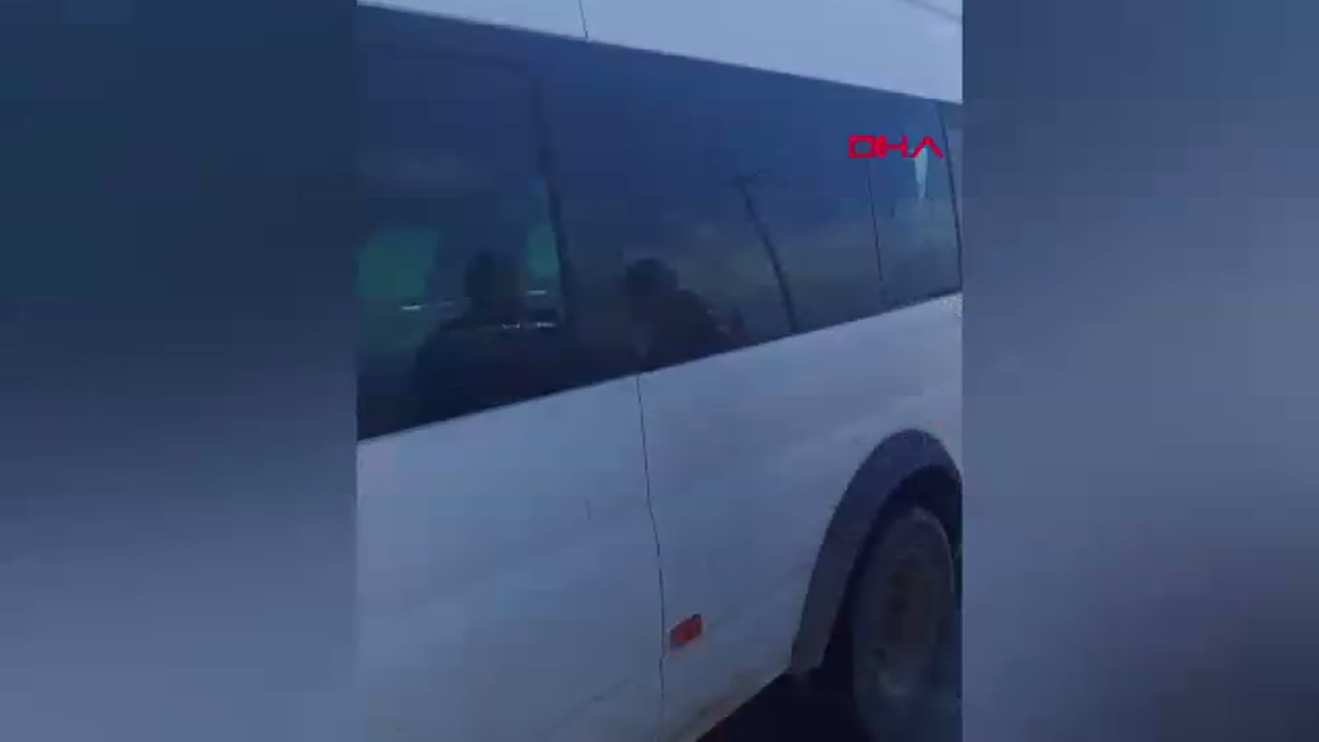 Osmaniye'de İşçi Servisi Minibüsle Çarpıştı: 3 Yaralı
