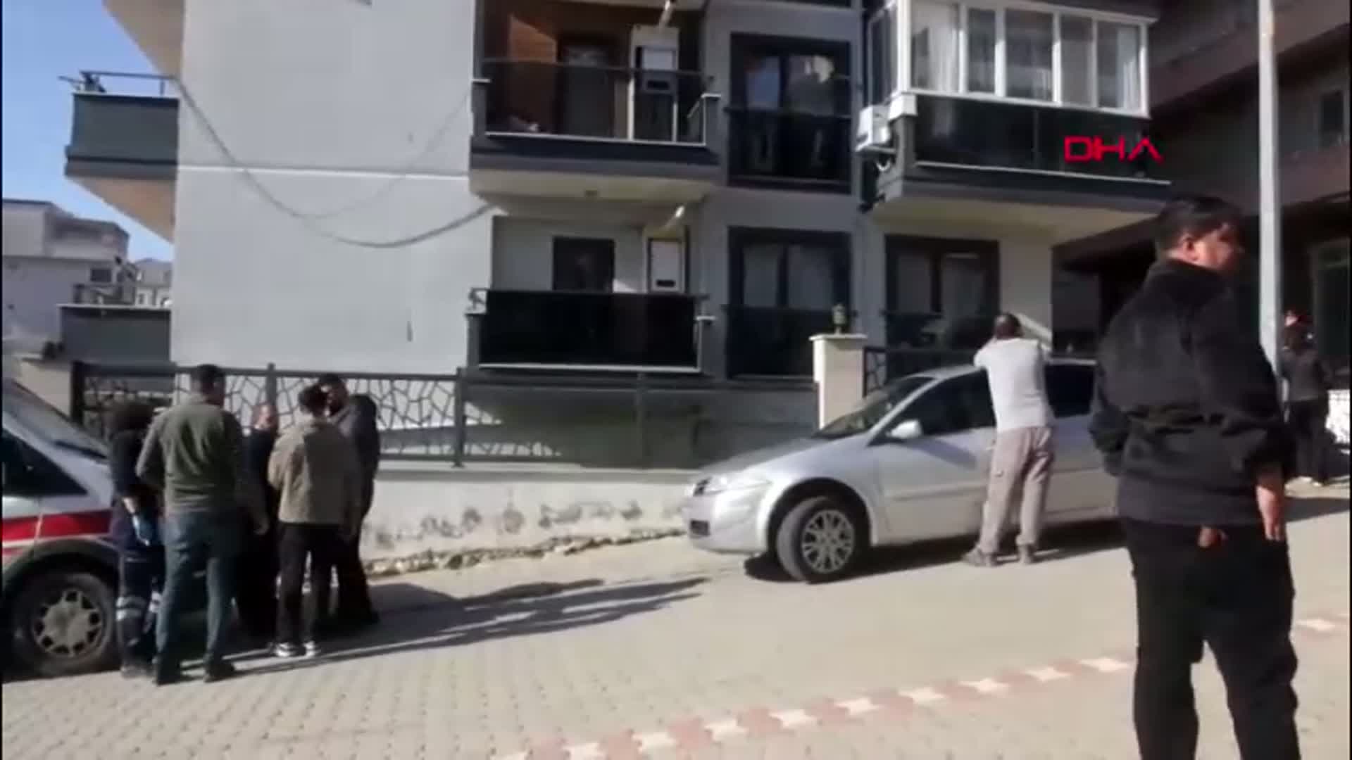 Çanakkale'de Tartışma Kanlı Bitti: Eşini Av Tüfeğiyle Vurdu