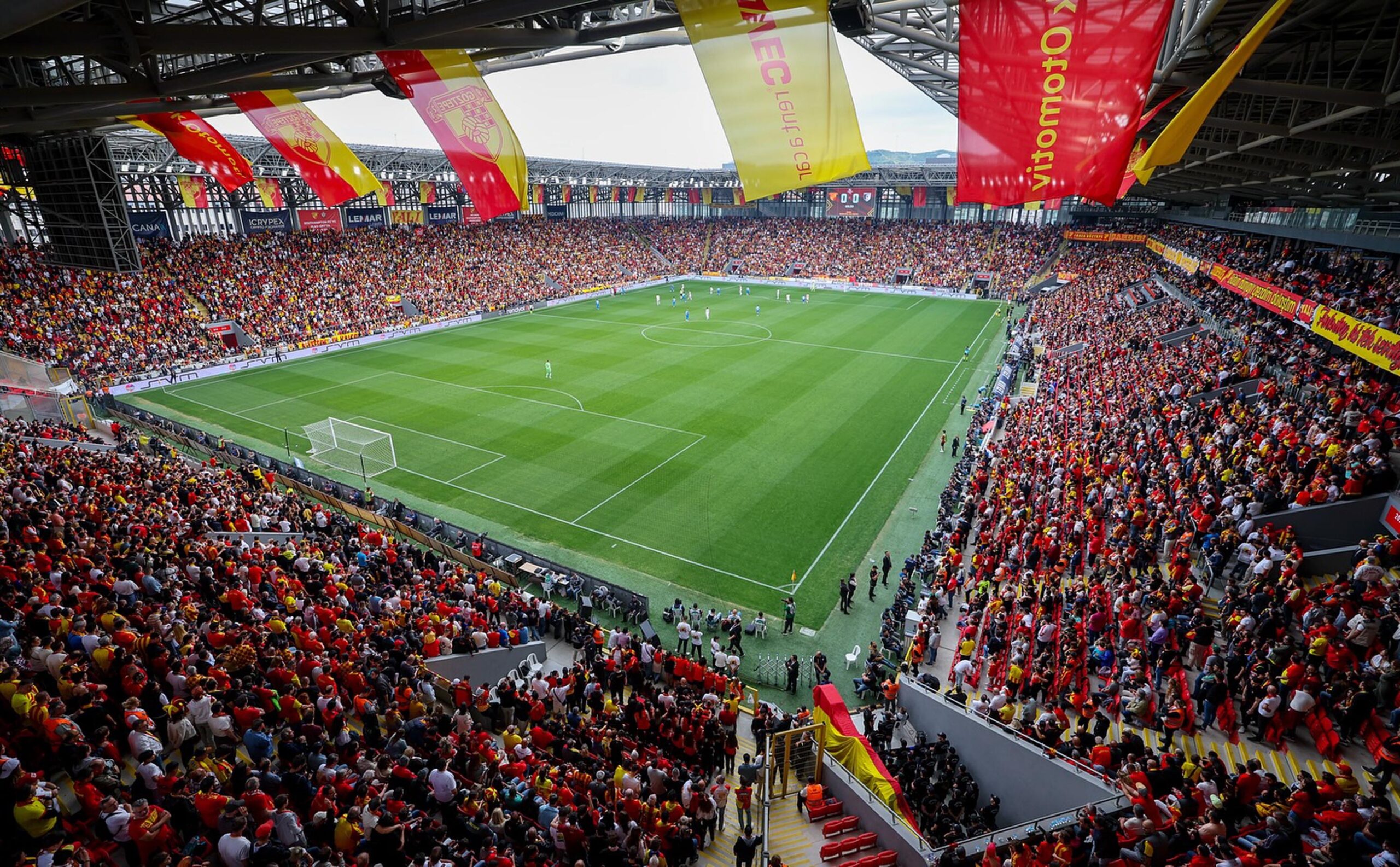 İzmir'deki Kritik Maç: Göztepe - Galatasaray
