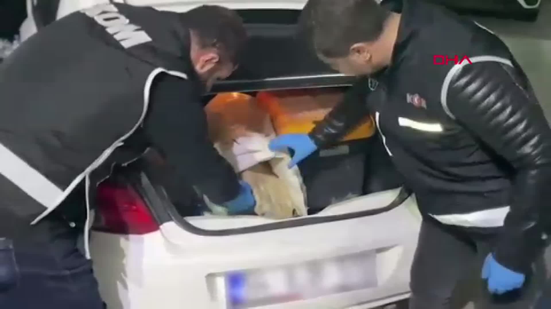 Edirne'de Yurt Dışına Kaçırılmak İstenen Tanrıça Kybele Heykeli Ele Geçirildi