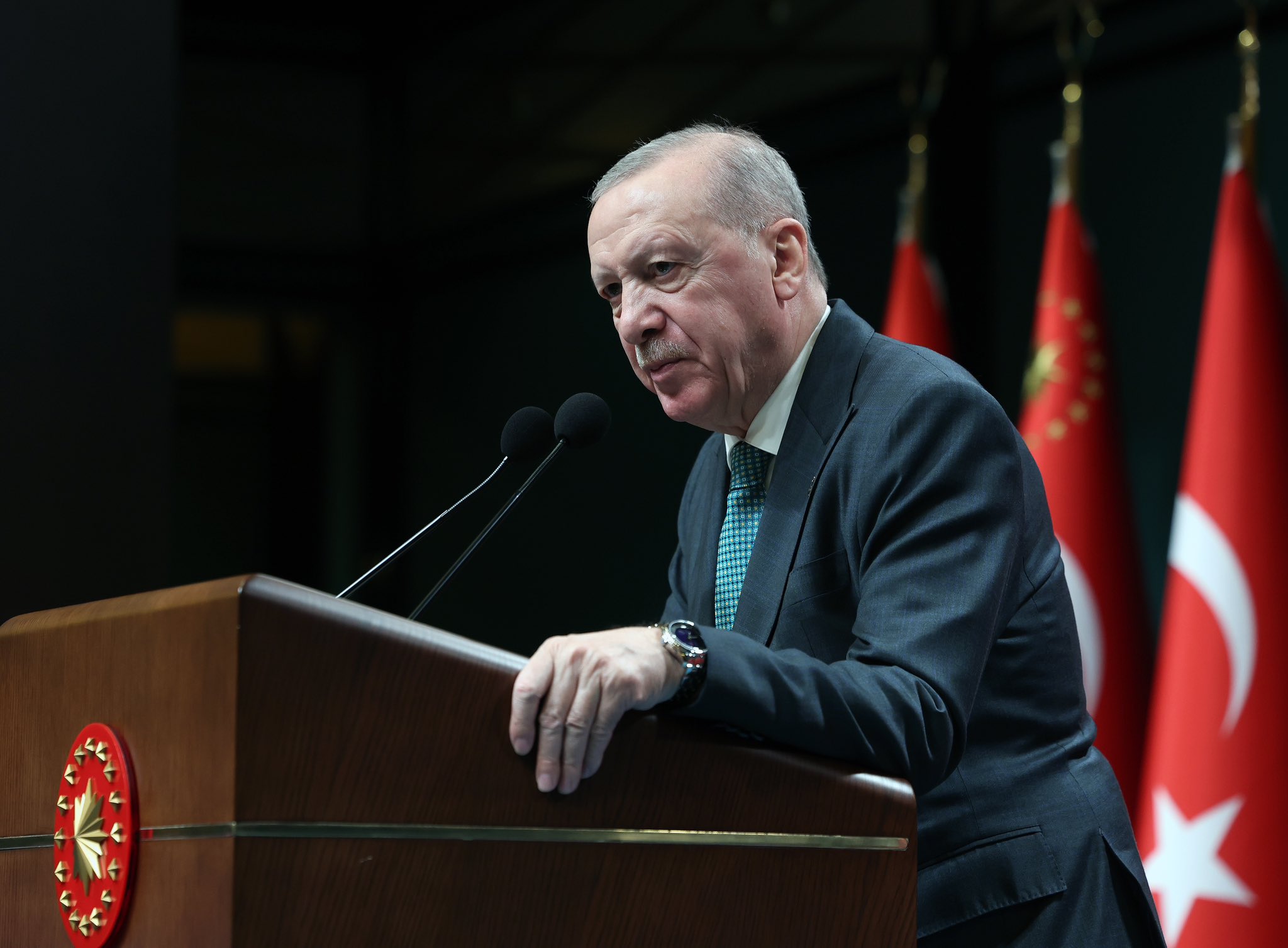 Cumhurbaşkanı Erdoğan: Türkiye Krizlerin Ortasında Güçlü Duruyor