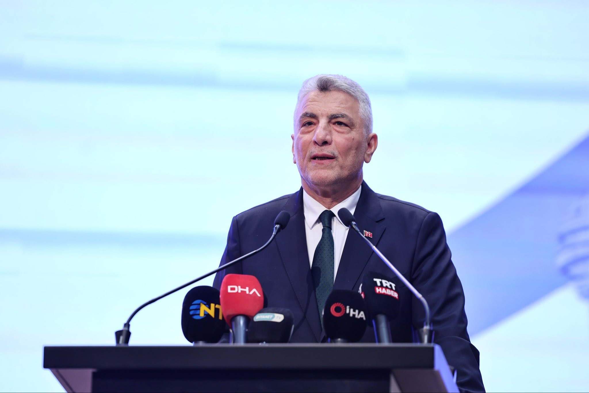 Bakan Bolat: Hürmüz'den Ulaşamayan Ürünler Boru Hatları ve Karayolu ile Taşınacak