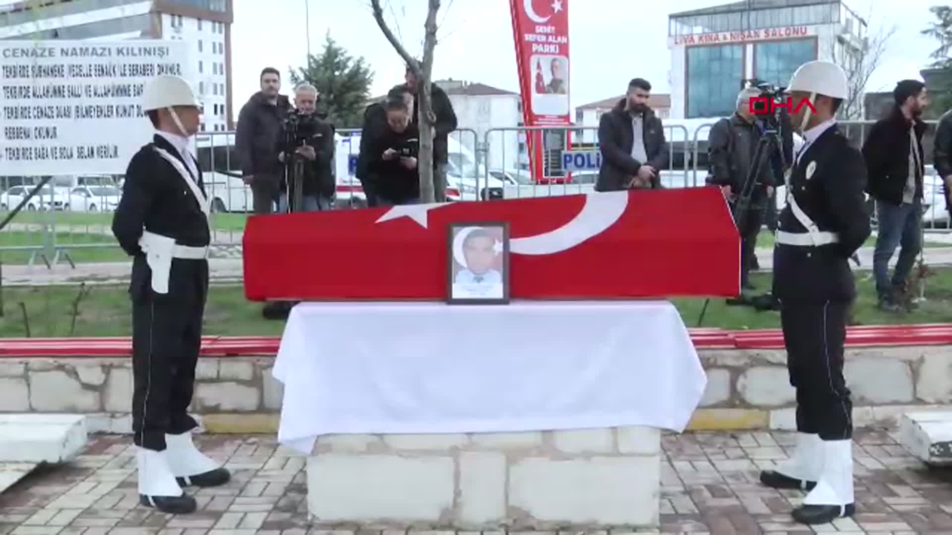 Elazığ’da Kaza Şehidi Polis Memuru Seçkin Yalçın Son Yolculuğuna Uğurlandı
