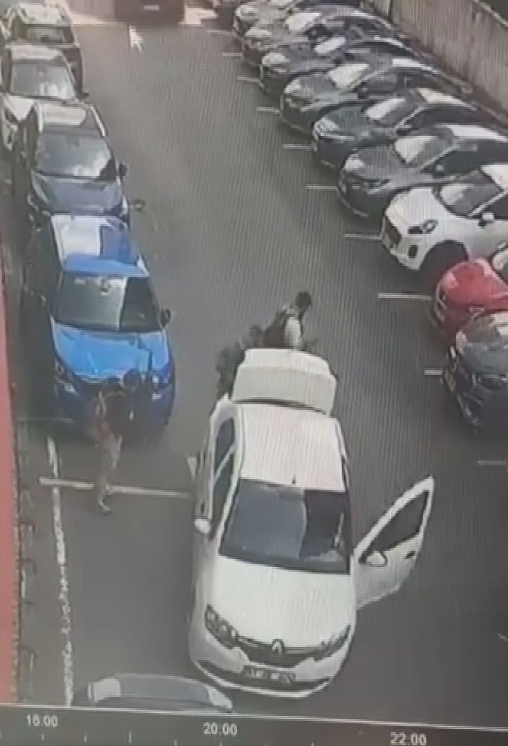 İsrail Konsolosluğu Önünde Gergin Anlar; Şüphelilerin Saldırı Öncesi Hazırlıkları Güvenlik Kamerasında