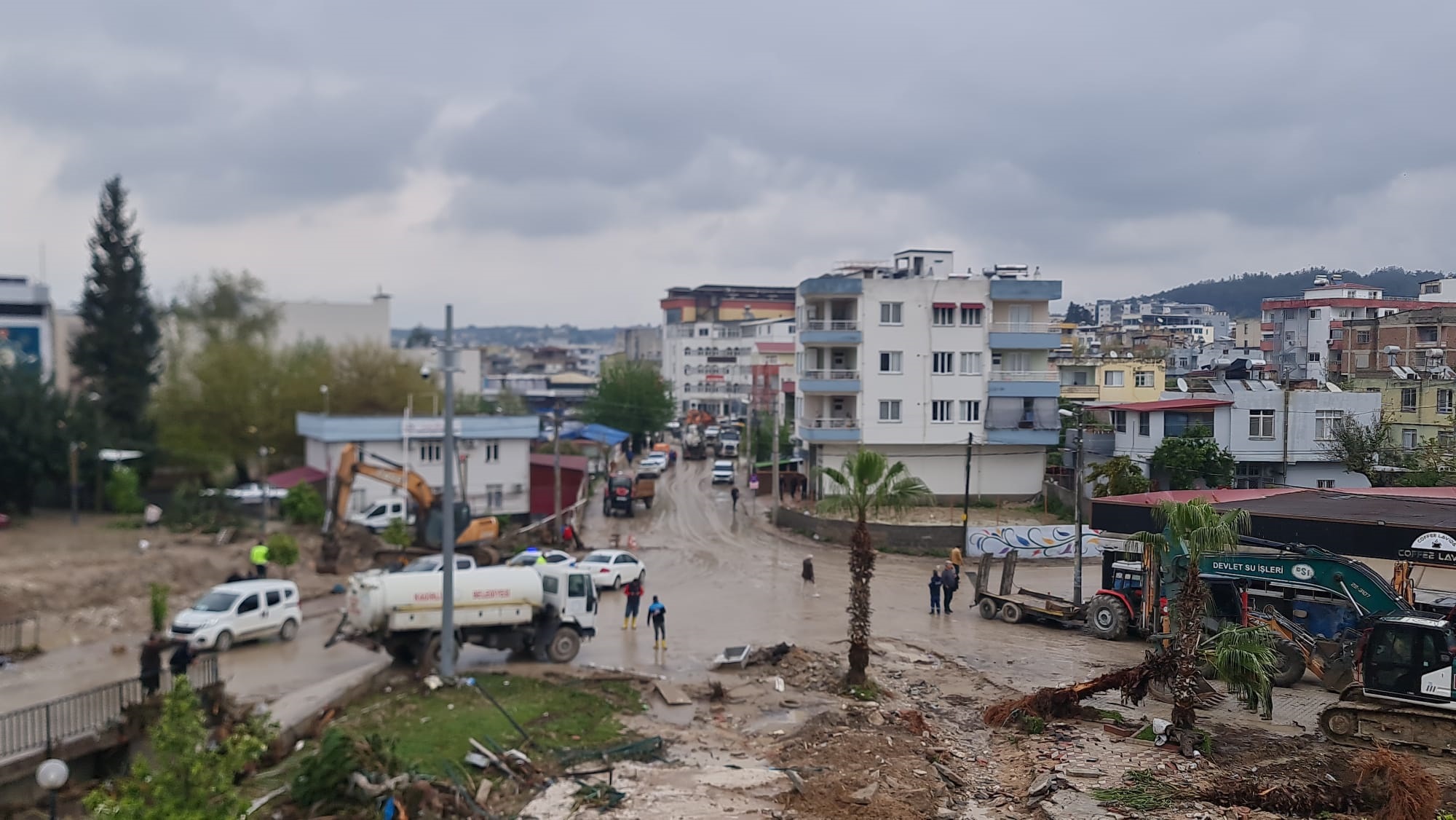 Kadirli'deki Sel Felaketinin İzleri Temizleniyor