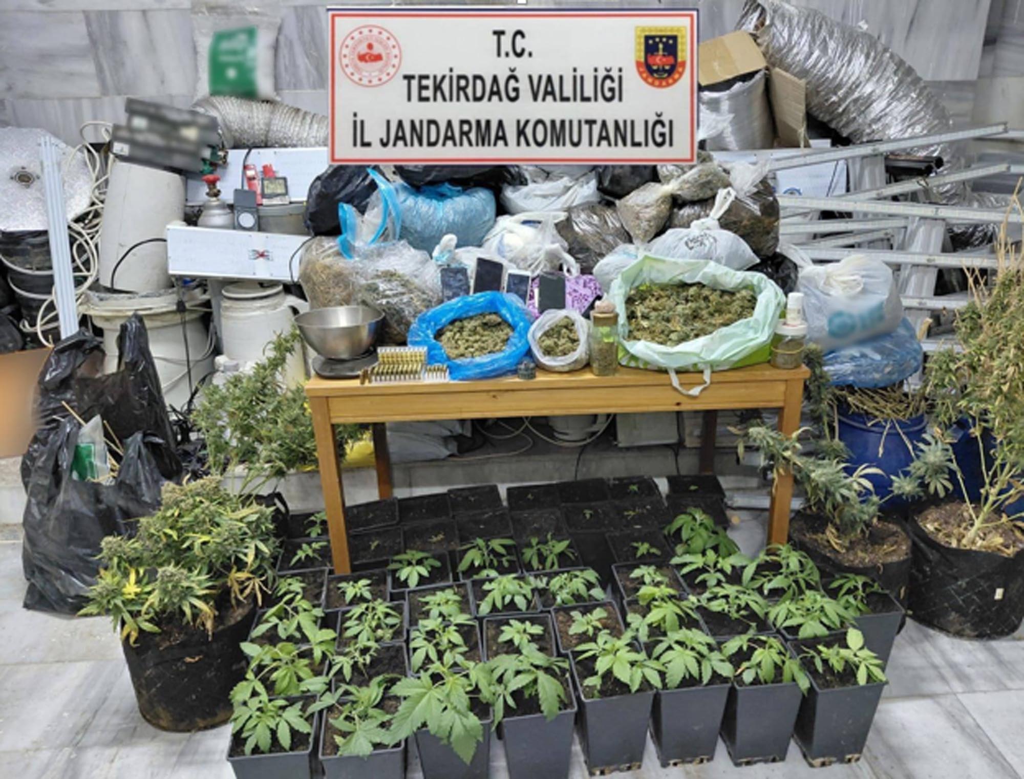 Uyuşturucu Üretimi İçin Kaçak Elektrik Kullanan Şahıs Tutuklandı