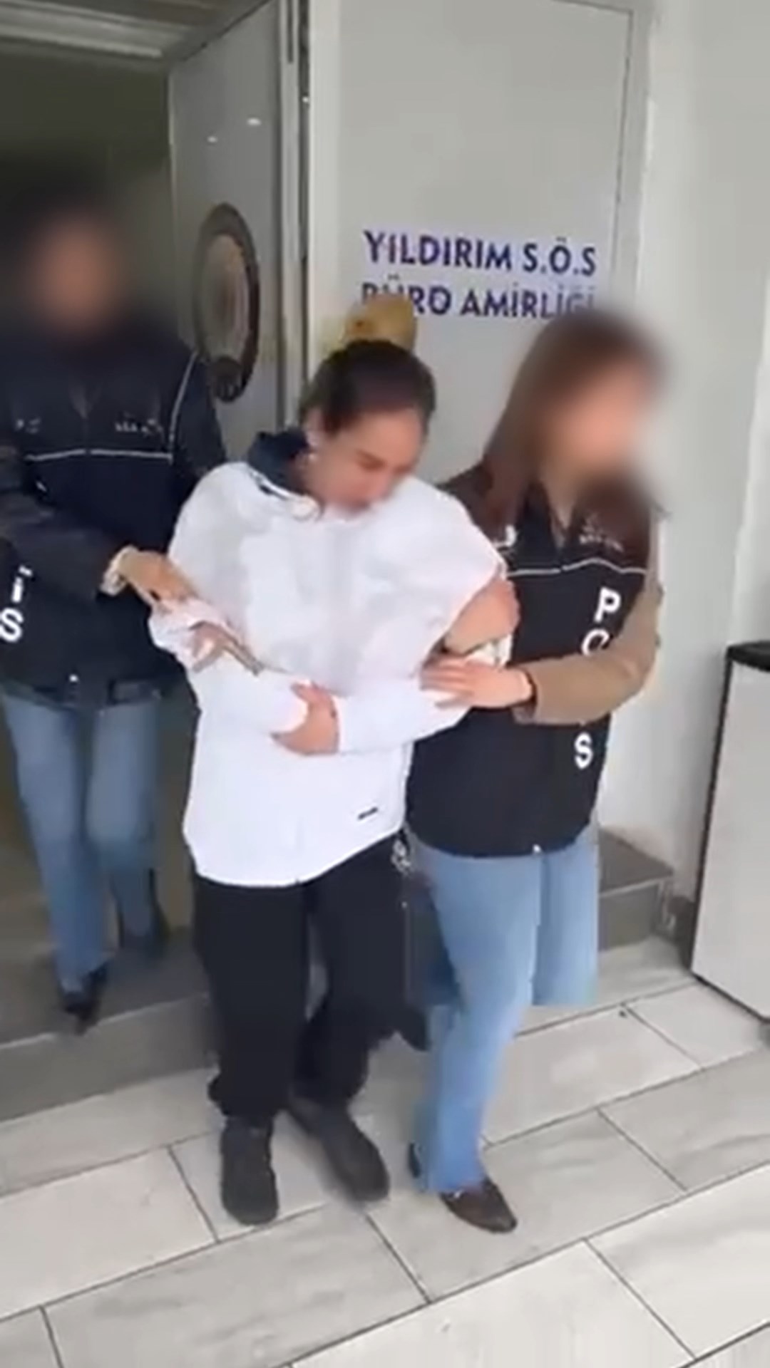 Bursa'da 108 Yıl Hapis Cezası Bulunan Firari Kadın Yakalandı