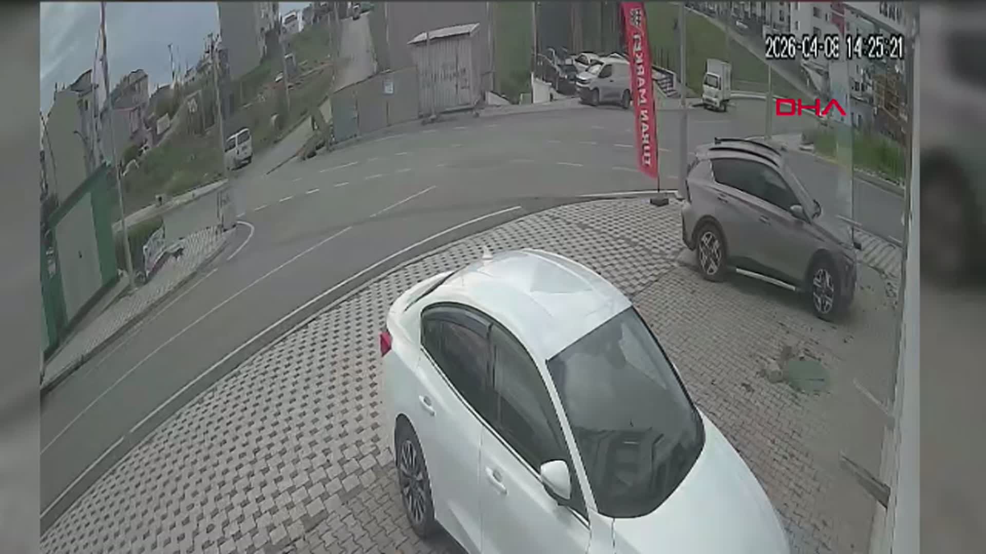 Kocaeli'de İki Cip Çarpıştı: 7 Yaralı