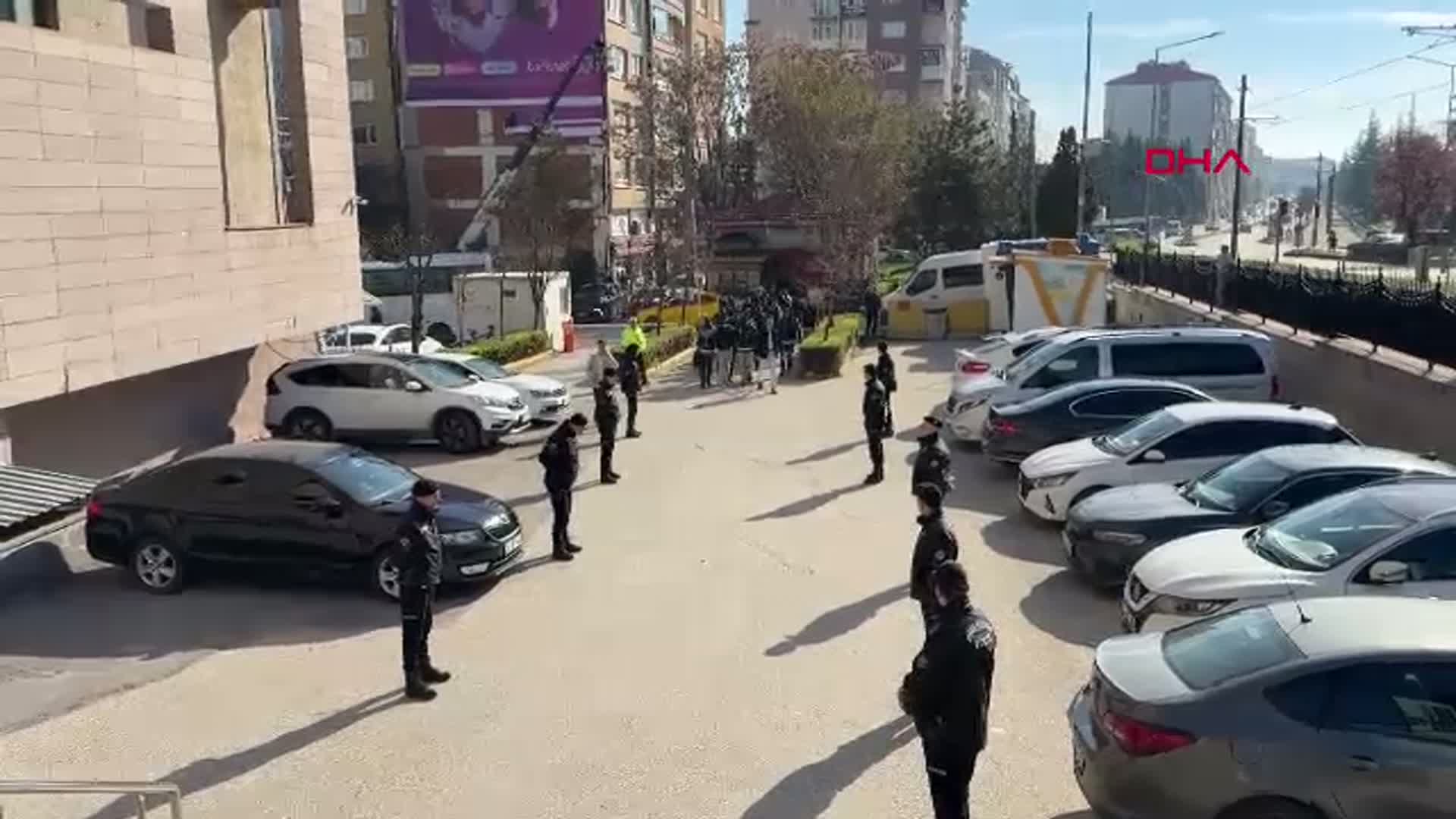 Eskişehir’de Uyuşturucu Operasyonu: 20 Şüpheli Yakalandı