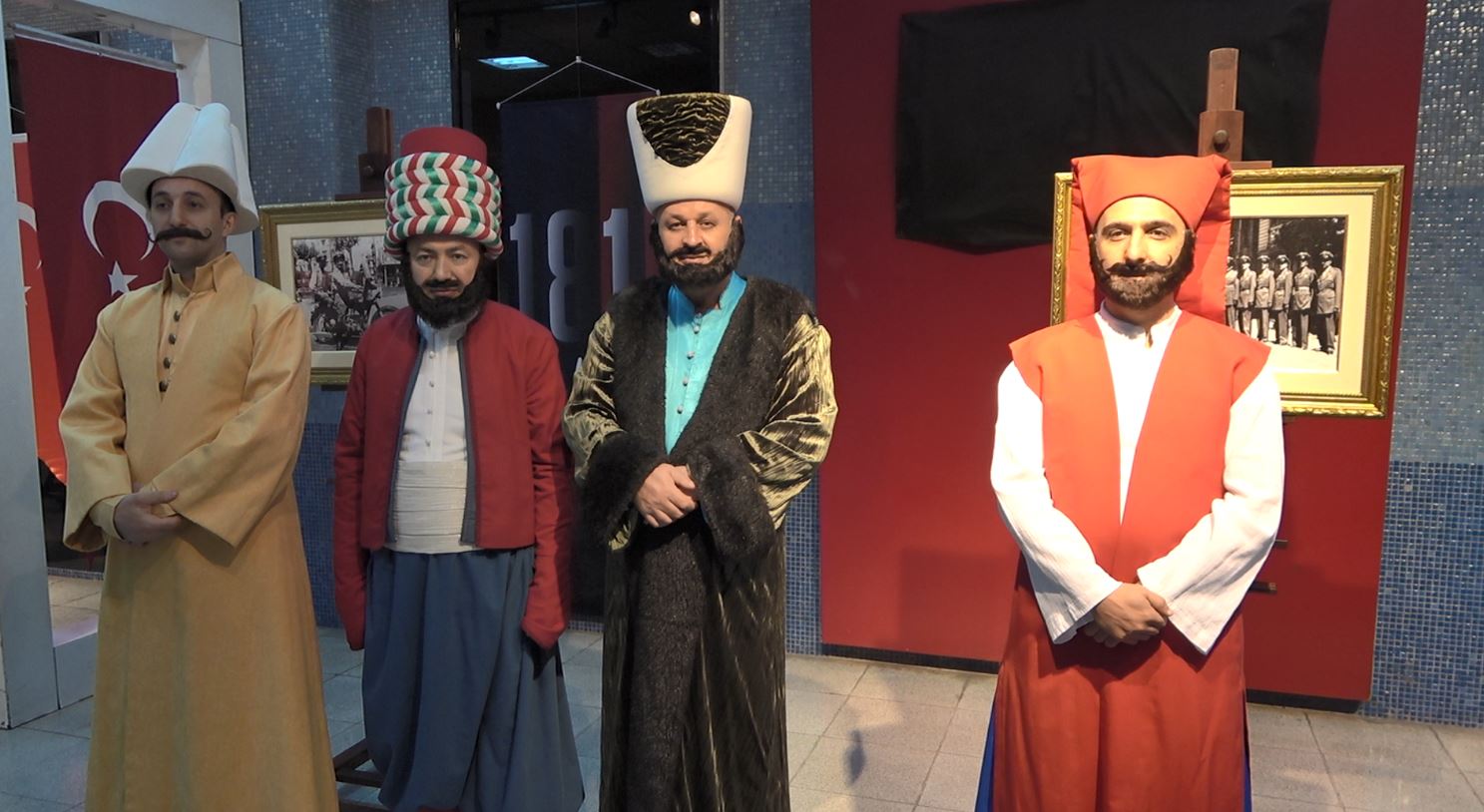 Ankara'da Tarihi Polis Kıyafetleri Sergisi Ziyarete Açıldı