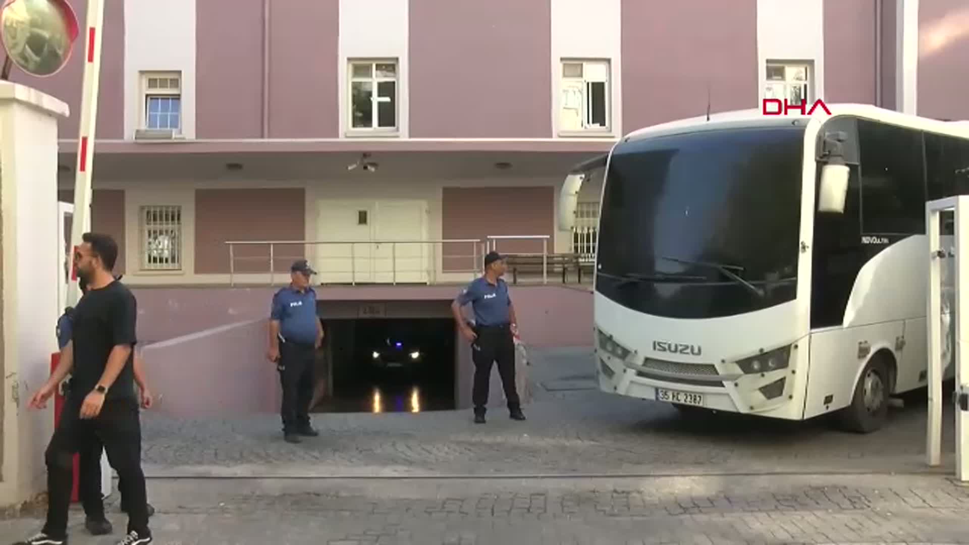 İzmir'deki Polis Saldırısında Dava Süreci Başlıyor