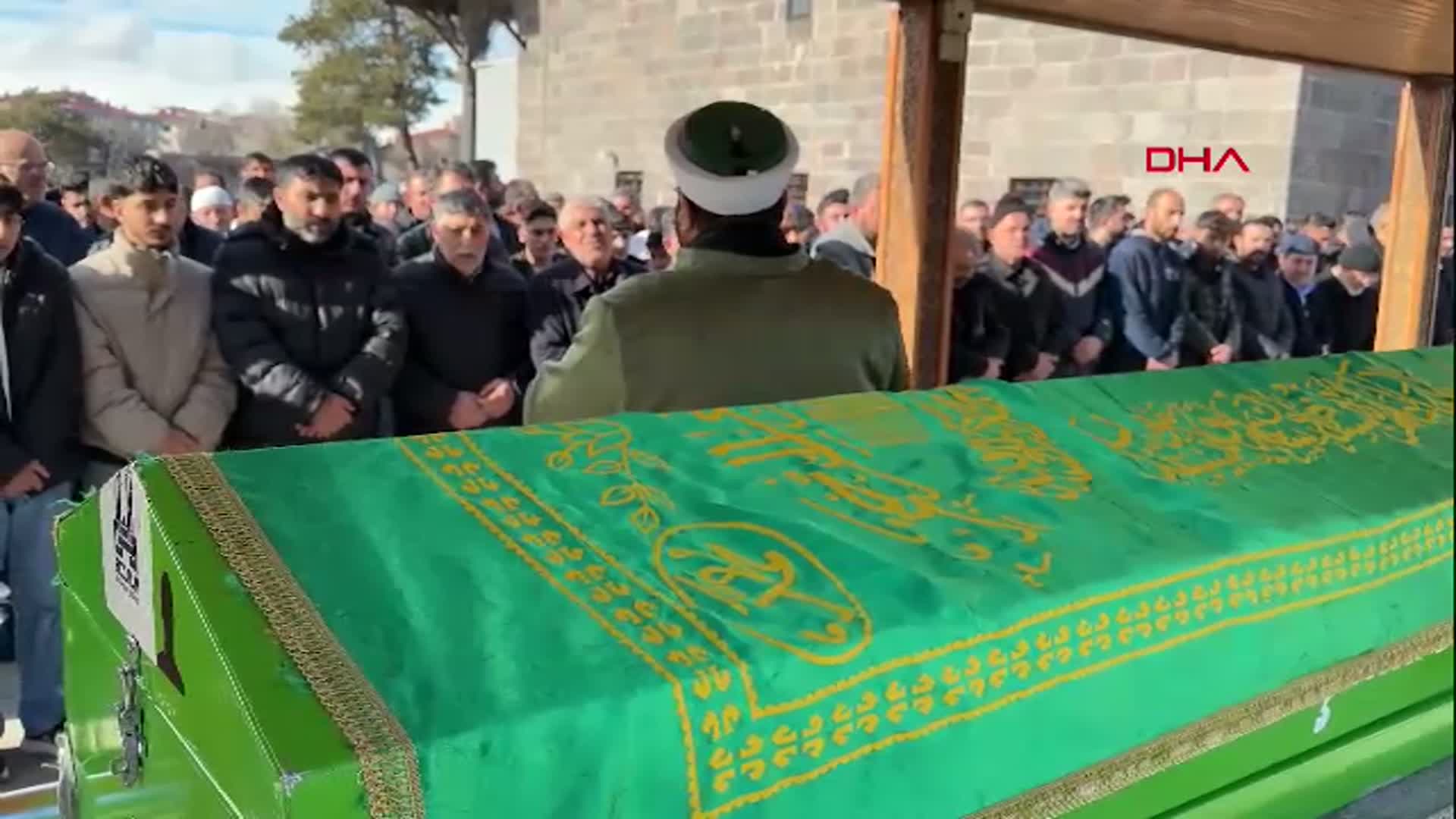 Erzurum'da Alkollü Sürücünün Çarptığı Alperen Hayatını Kaybetti