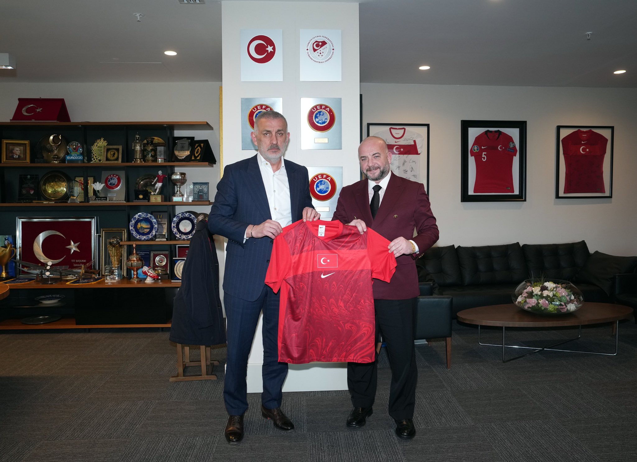 Kırkpınar Ağası Ufuk Özünlü'den TFF'ye Ziyaret