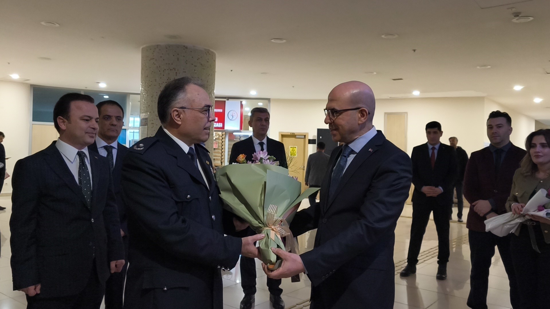 İstanbul Anadolu Adliyesi'nde Polis Haftası Coşkusu