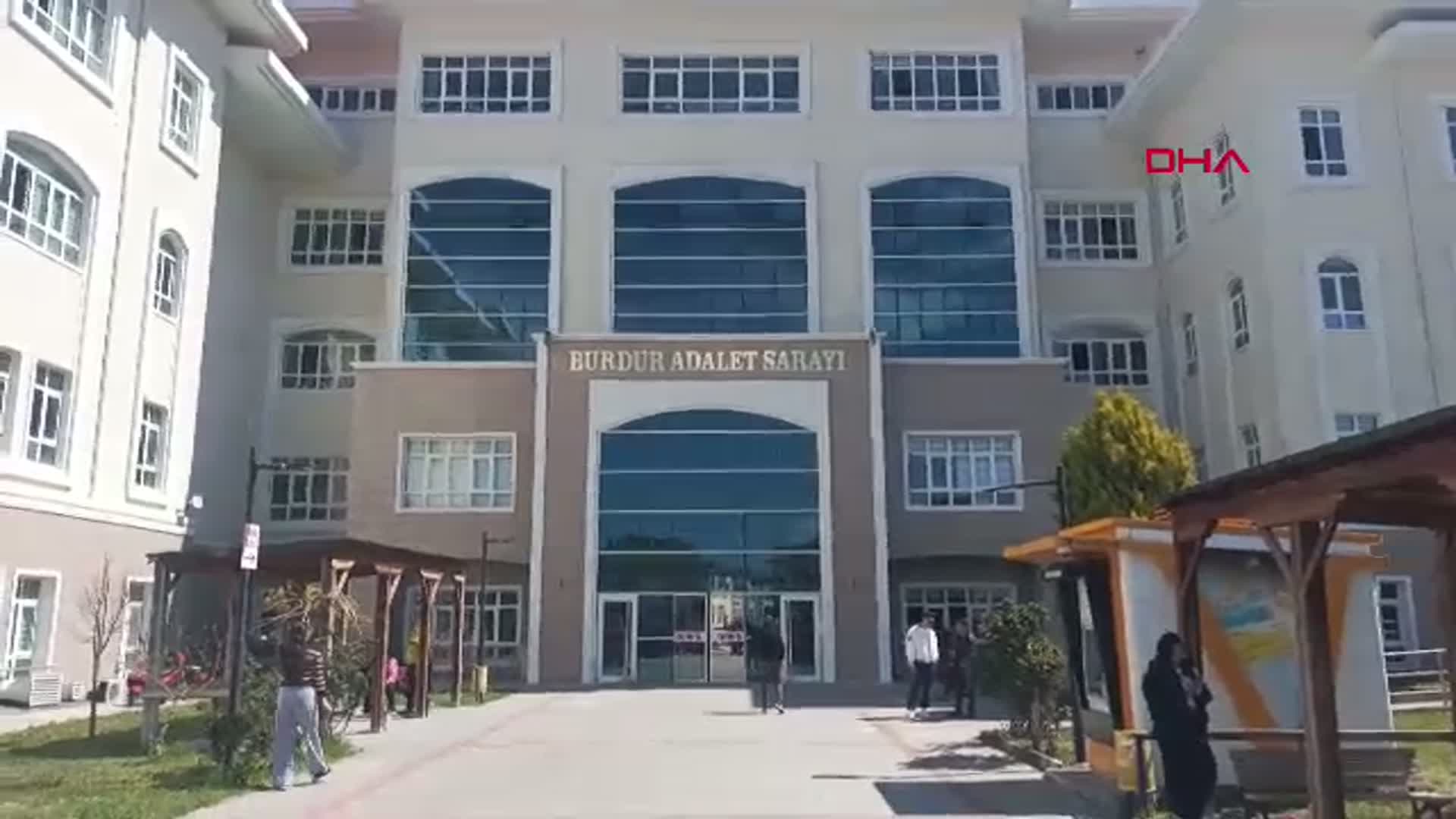 Burdur'da Özge Bedir Cinayeti Davasında Sonuç: Eş Beraat Etti, İki Sanığa Ağır Ceza