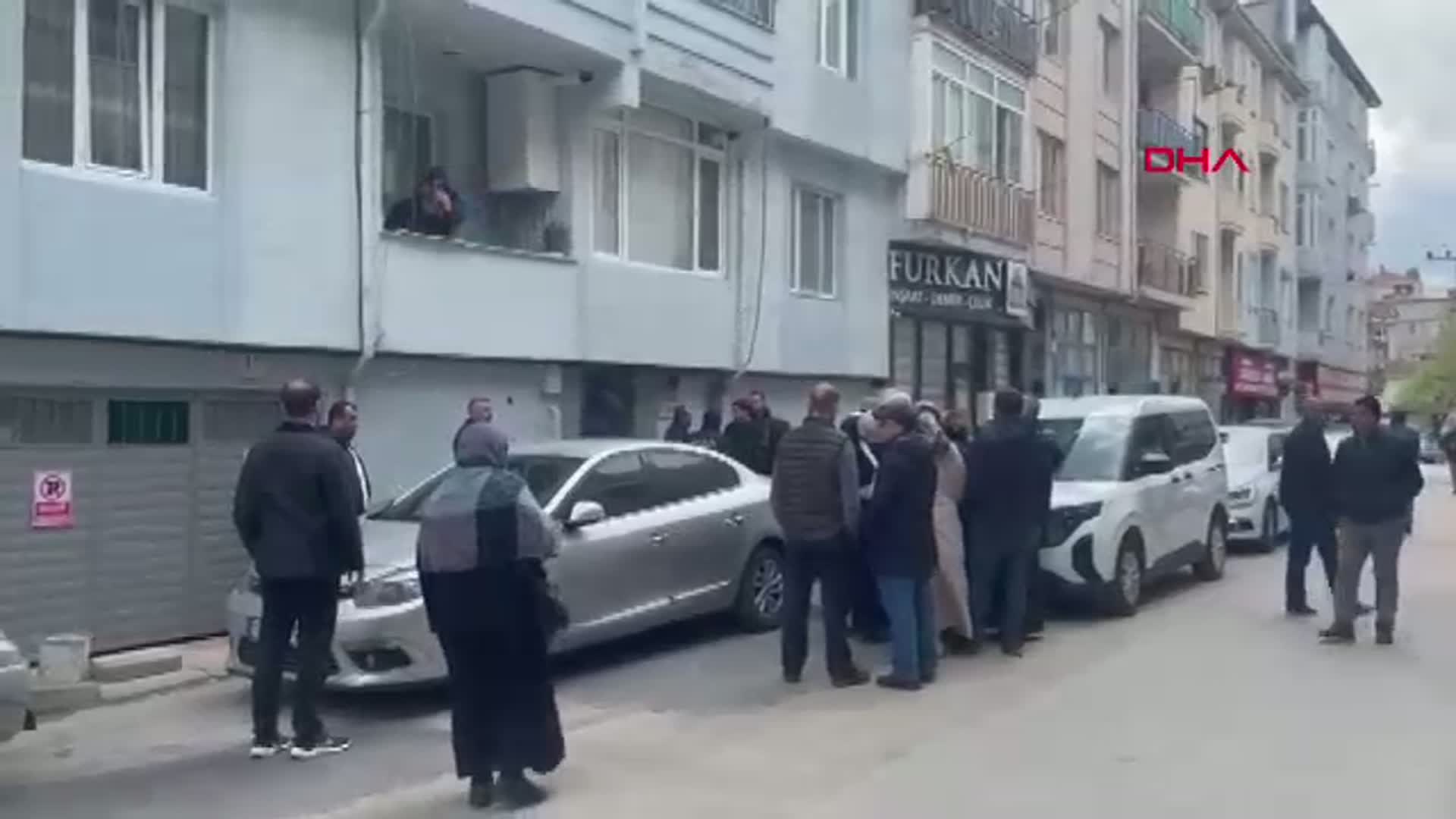 Bursa'da Korkunç Cinayet: 65 Yaşındaki Kadın Boğazı Kesilerek Öldürüldü