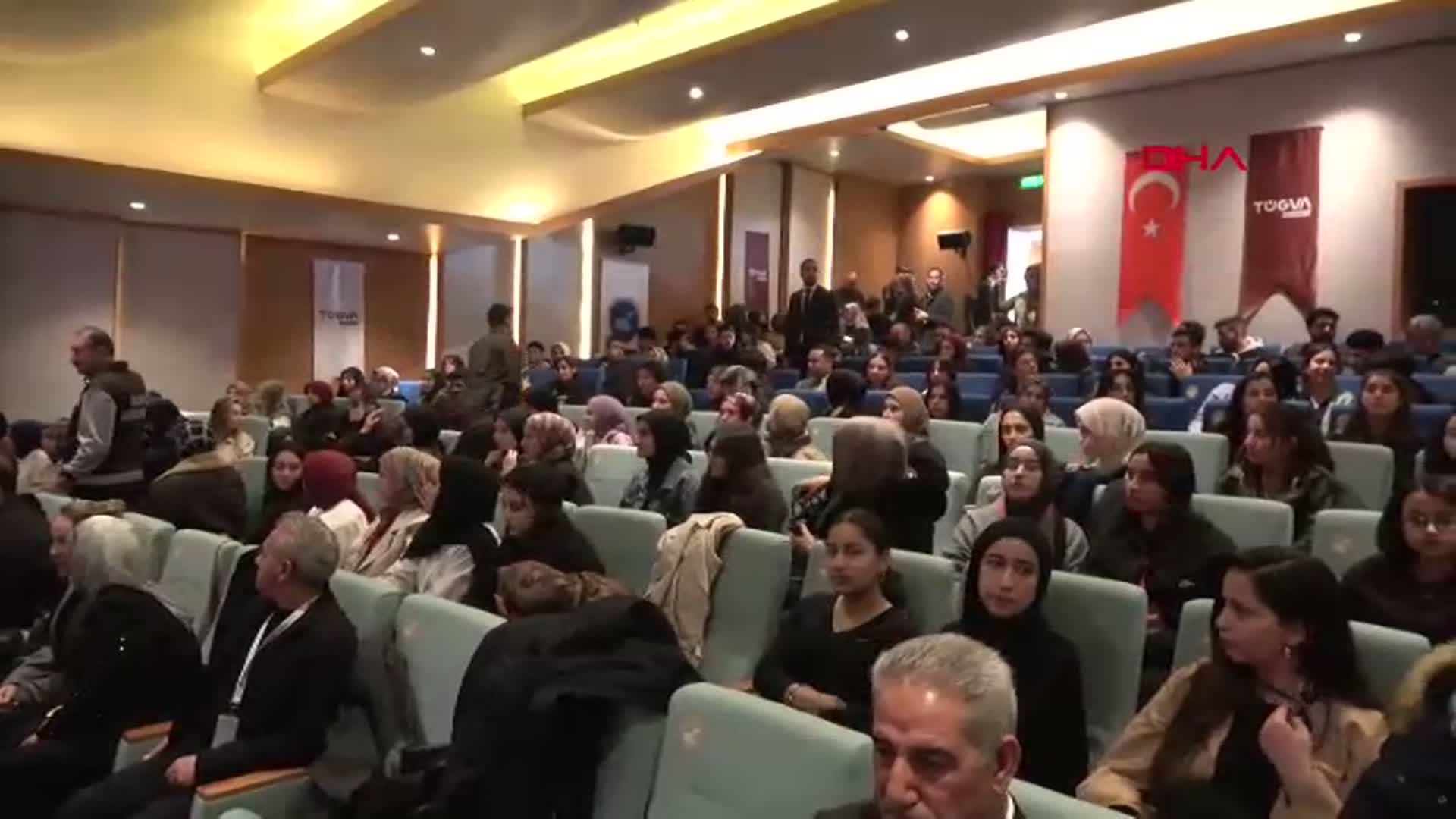 Bakan Tekin: Türkiye Eğitimde OECD Ortalamasının Üzerinde