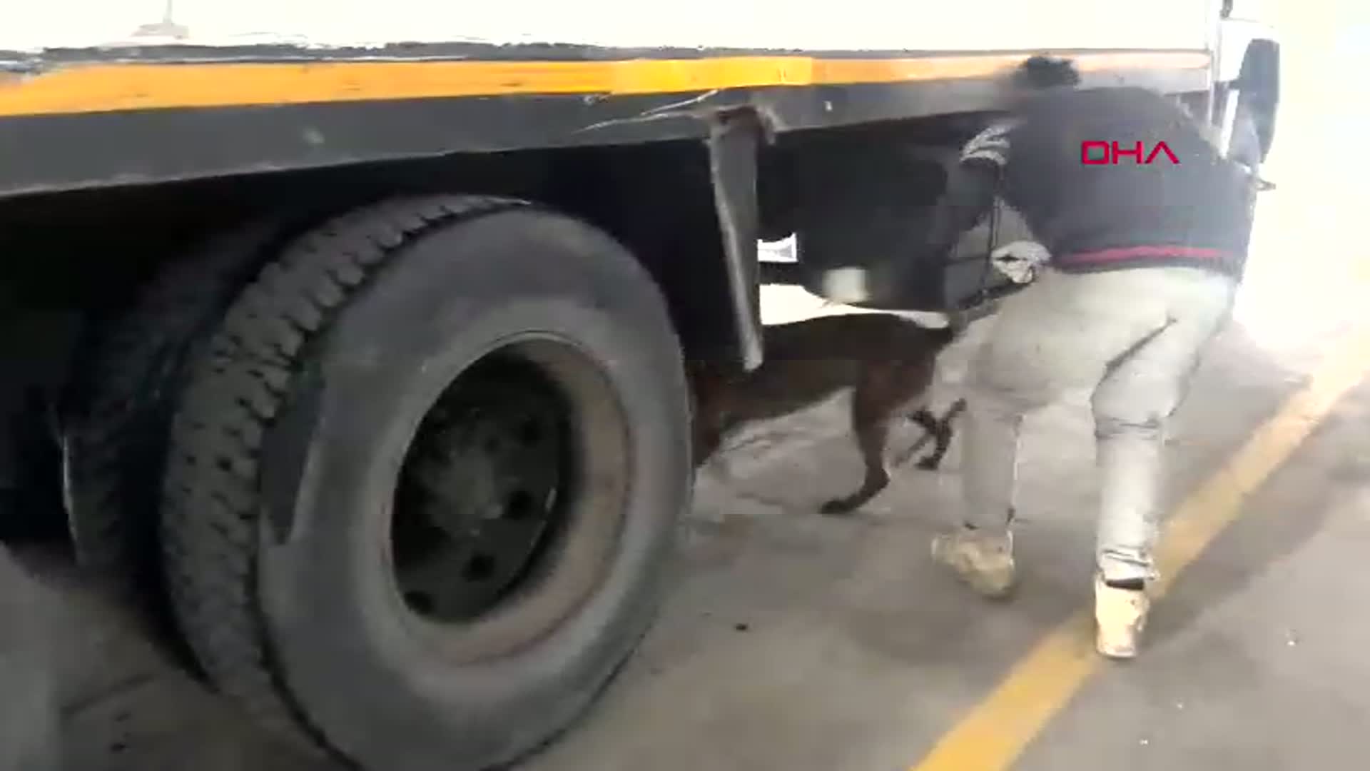Van'da Uyuşturucu Operasyonu: 74 Kilo Uyuşturucu Madde Ele Geçirildi
