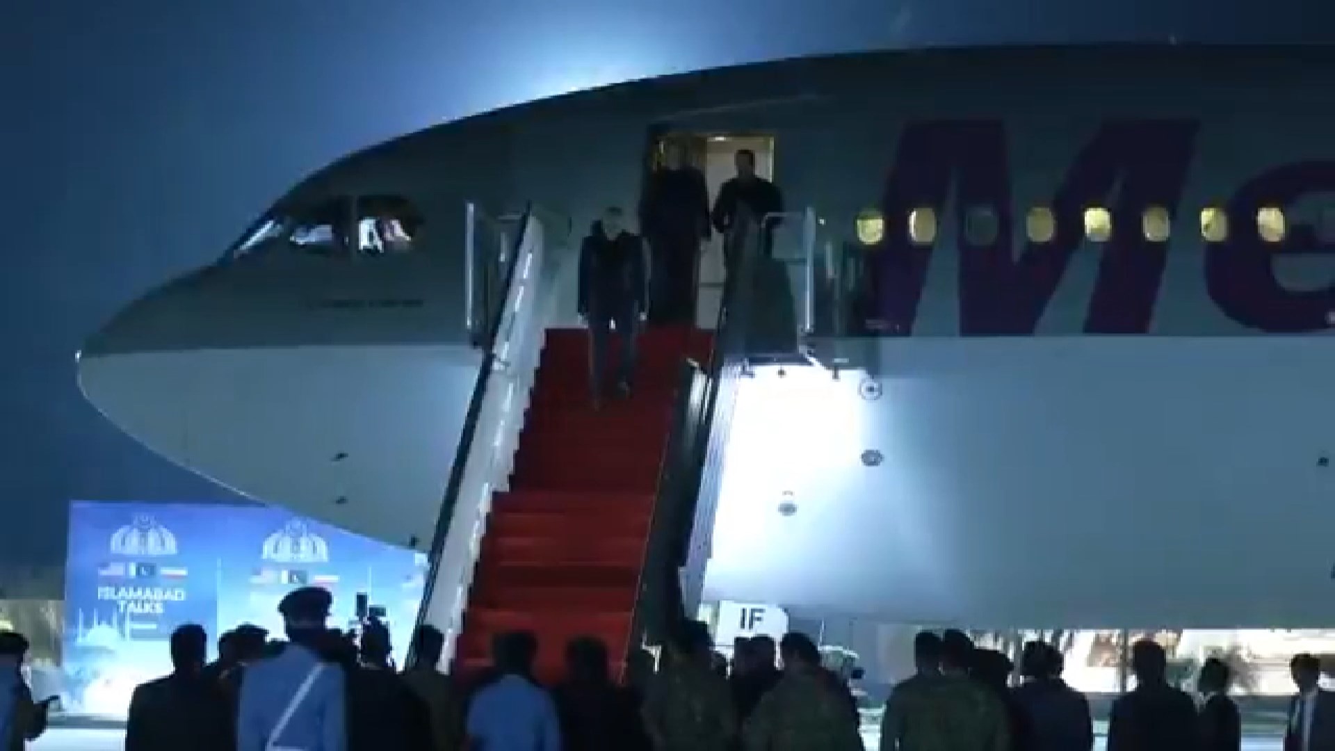 İran Heyeti İslamabad'a Ulaştı: ABD ile Müzakere Süreci Başlıyor