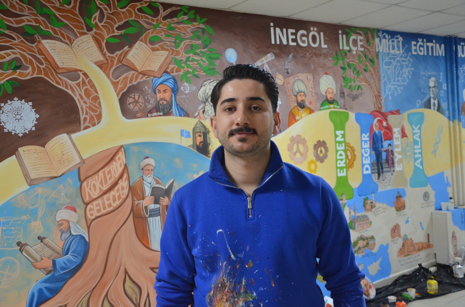 İşitme Engelli Öğretmenden Türkiye Yüzyılı Maarif Modeli’ne Sanat Desteği