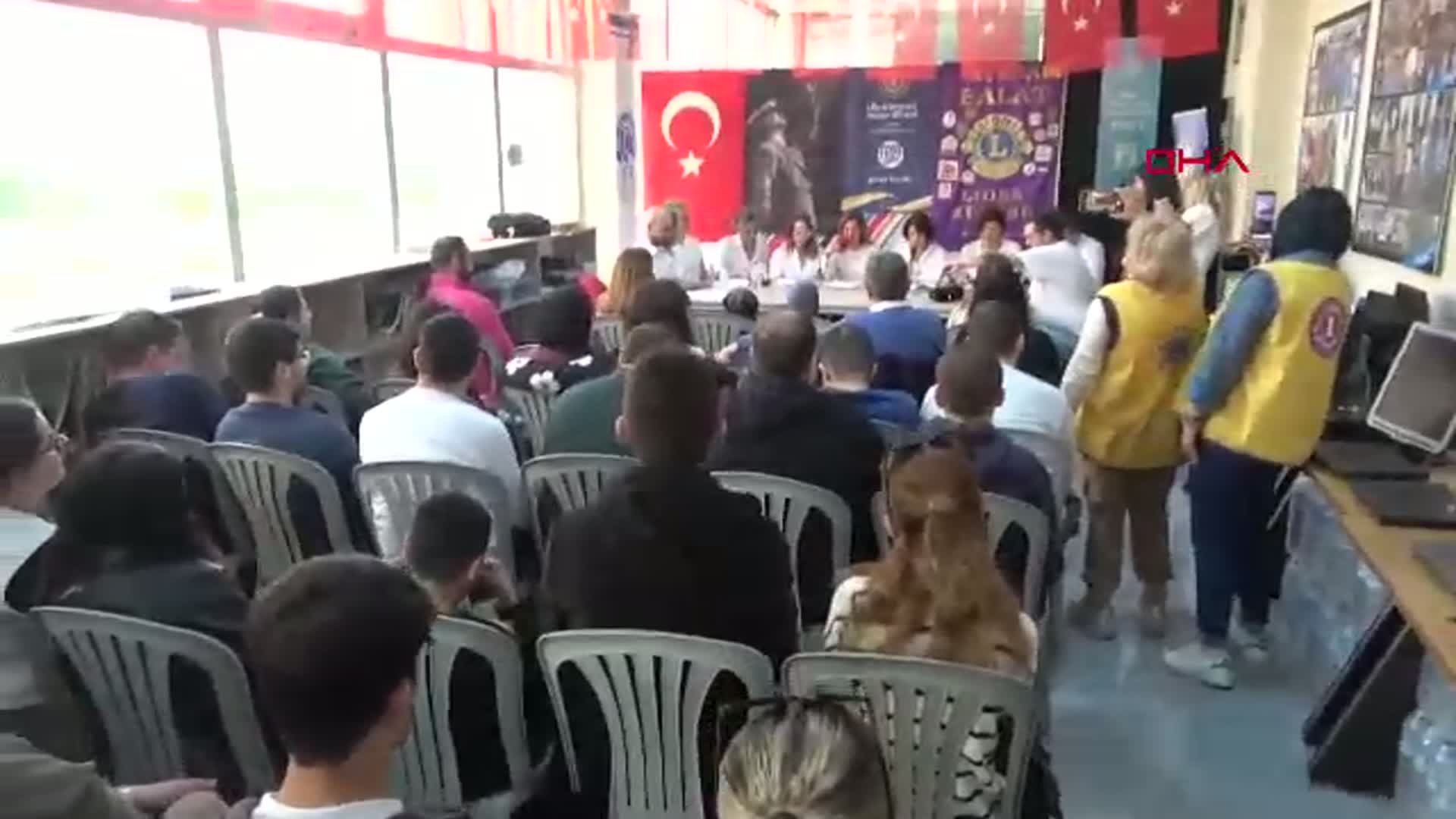 Bursa'da Görme Engelli Sporculara Destek: Canlı Radyo Tiyatrosu Etkinliği
