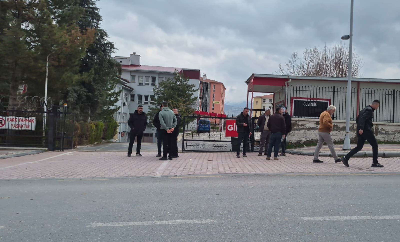 Malatya'da İnşaat Faciası: 4 Metre Yükseklikten Düşen İşçi Hayatını Kaybetti