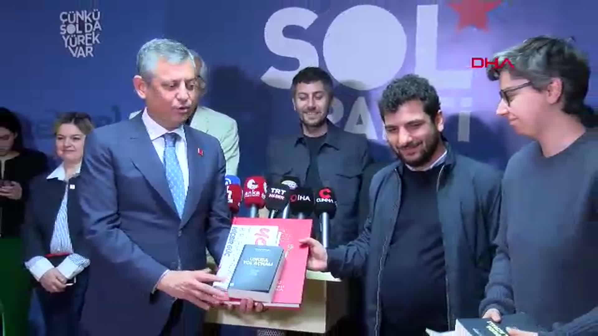 Özgür Özel: Ara seçim gündemi ve asgari ücrette artış ihtiyacı