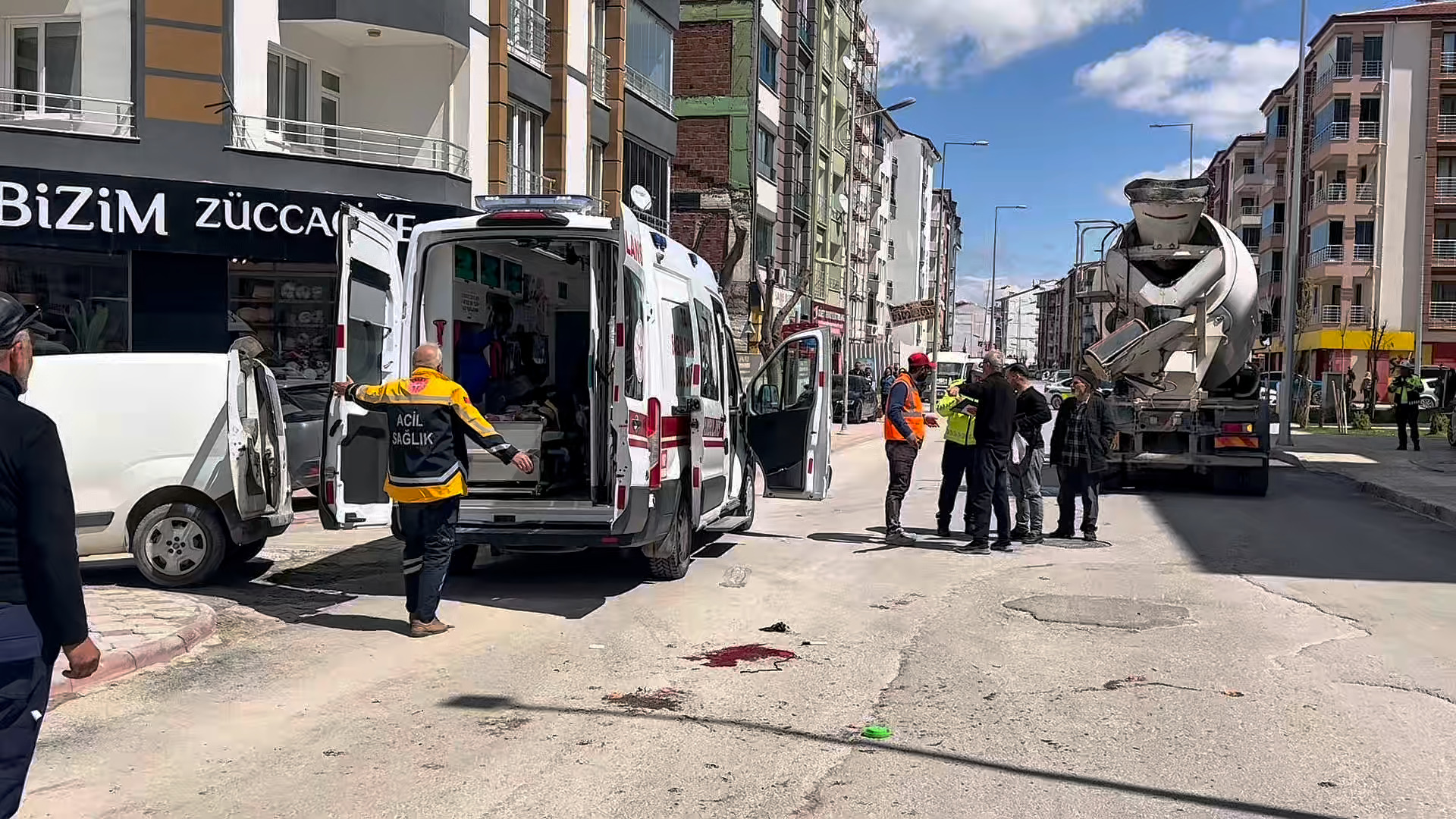 Malatya'da Beton Mikserinin Çarptığı Kadın Yaralandı
