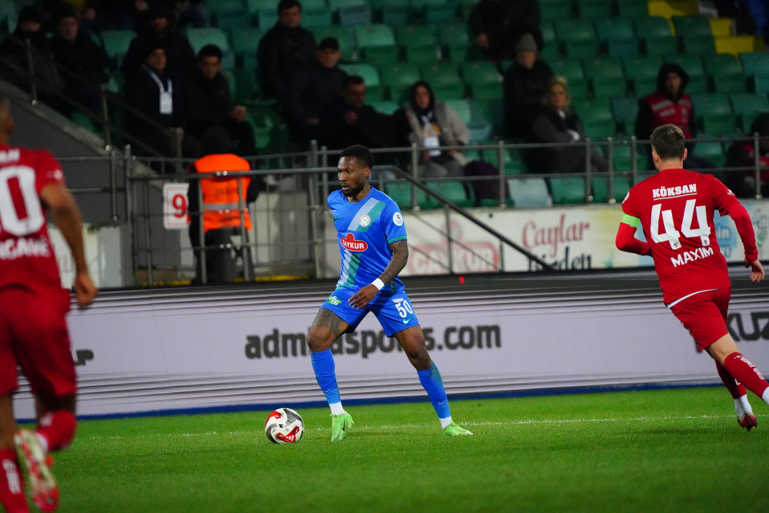 Çaykur Rizespor Gaziantep FK'yi 2-1 Mağlup Etti