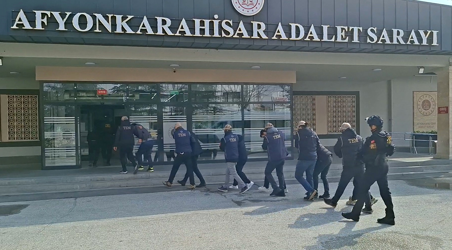 Afyonkarahisar'da DEAŞ Operasyonu: 5 Kişi Tutuklandı