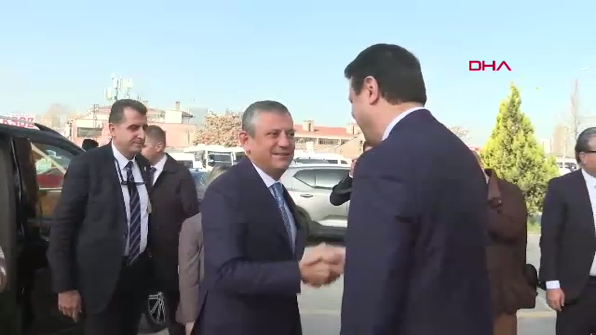 Özgür Özel: Ara Seçim Zamanı Geldi