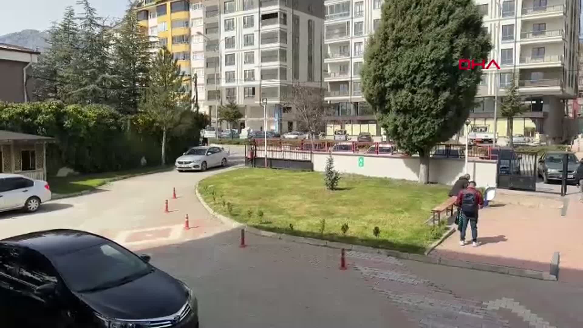 Konya'da Bisküvi Kutusunda Uyuşturucu Ele Geçirildi, 1 Kişi Tutuklandı