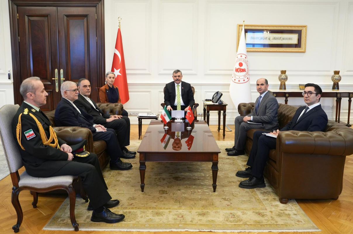 İçişleri Bakanı Mustafa Çiftçi, İran Büyükelçisi Zadeh'i Ağırladı