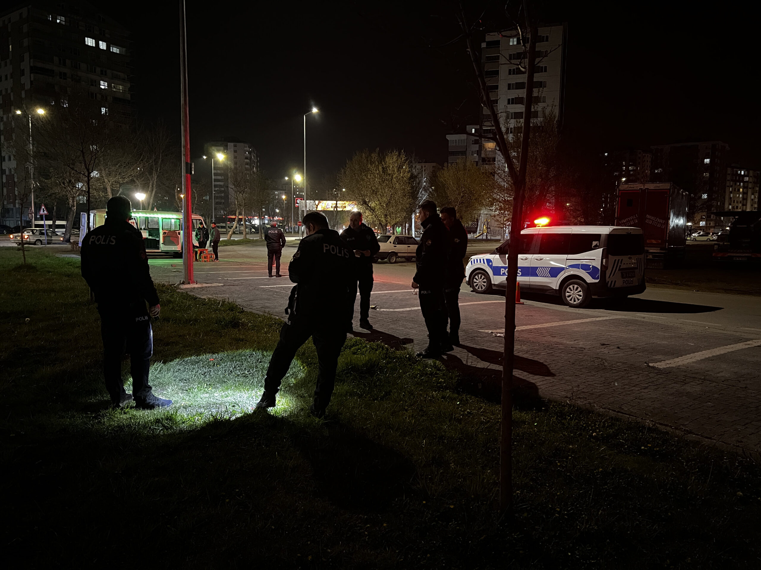 Kayseri'de Laf Atma Kavgası: 4 Yaralı