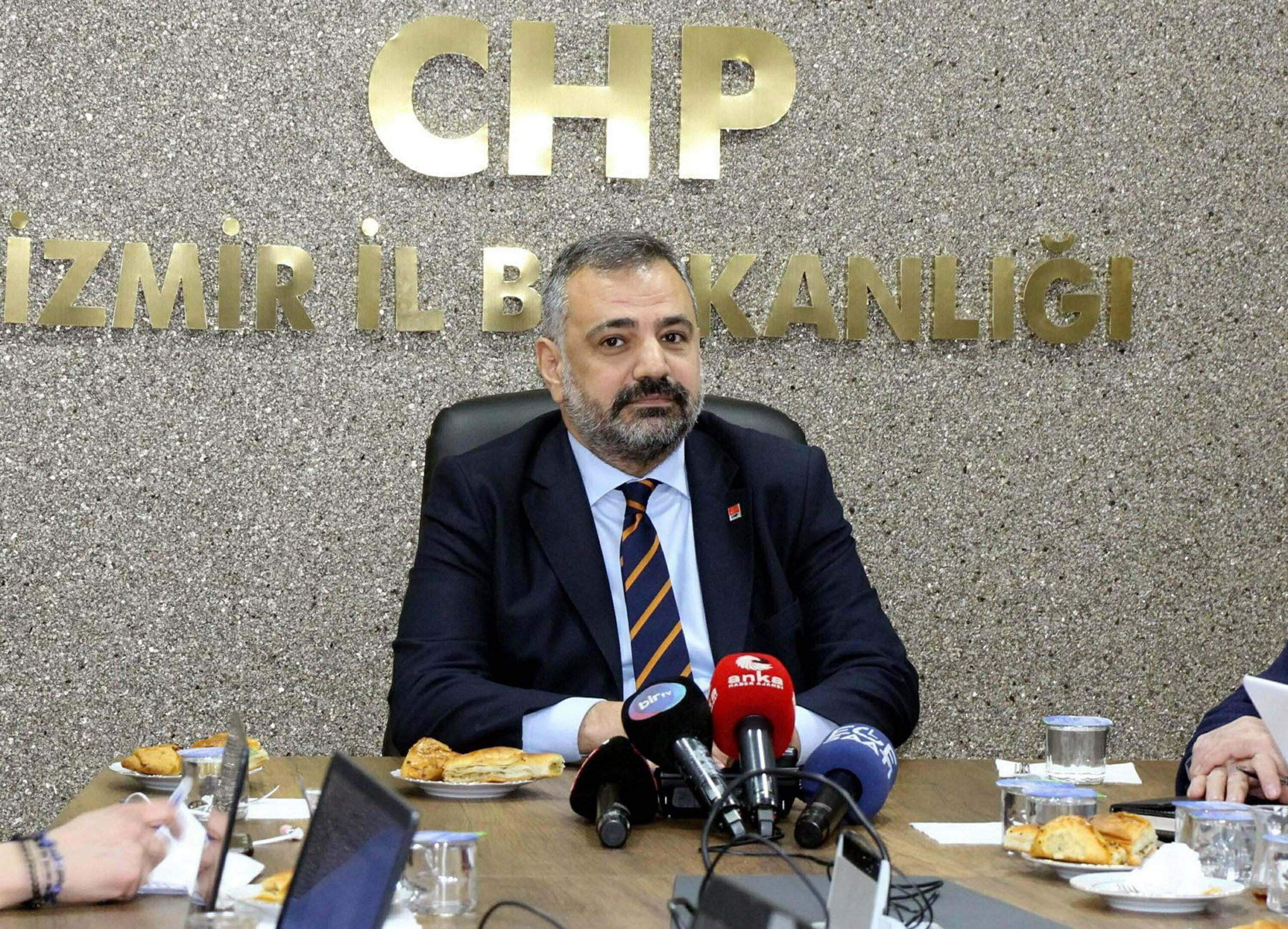 İZBETON Soruşturmasında Yeni Tutuklamalar: Soyer, Kaya ve Aslanoğlu Hakkında Karar Çıktı