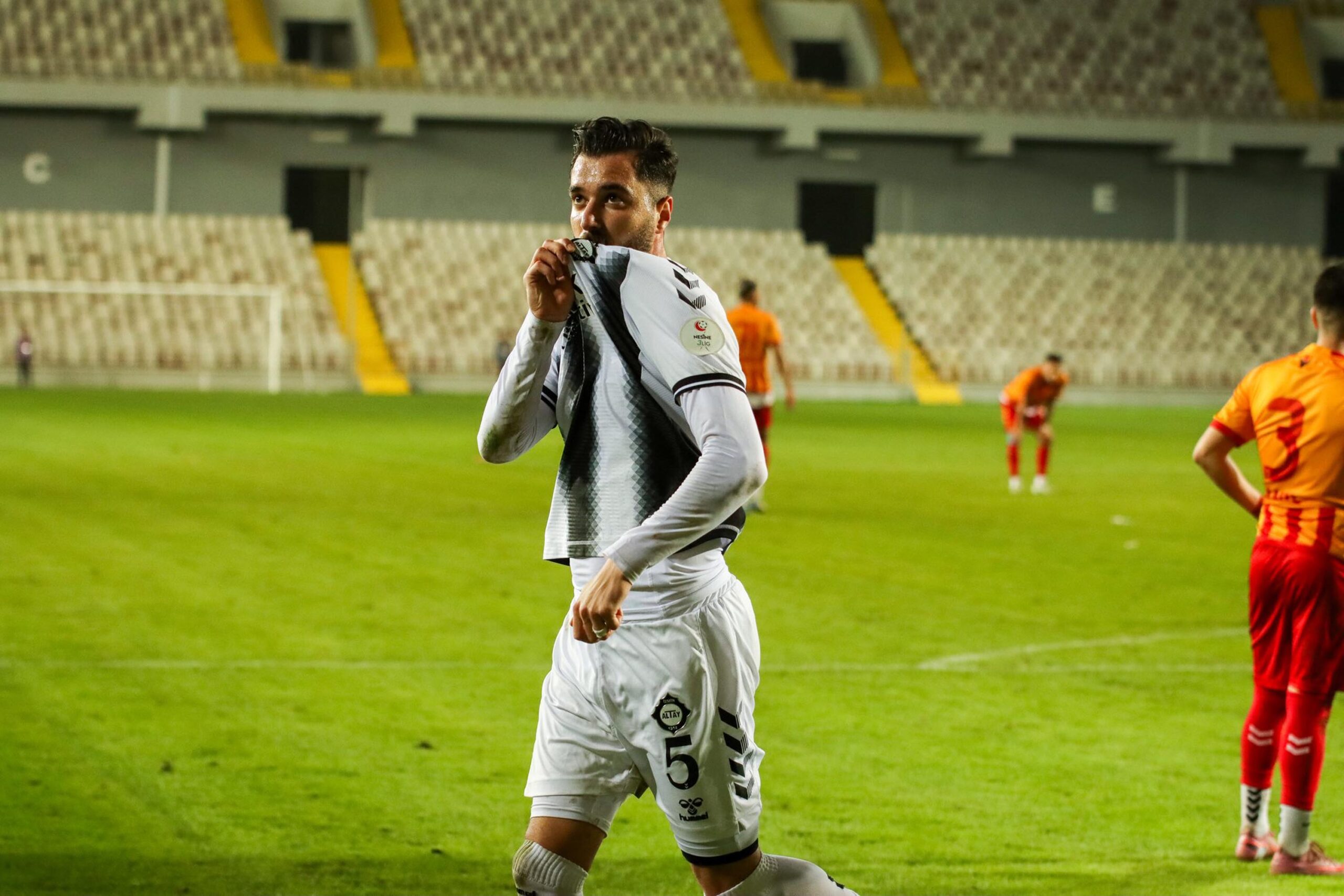 Altay'da Sefa Özdemir İle Yeni Bir Umut Doğuyor