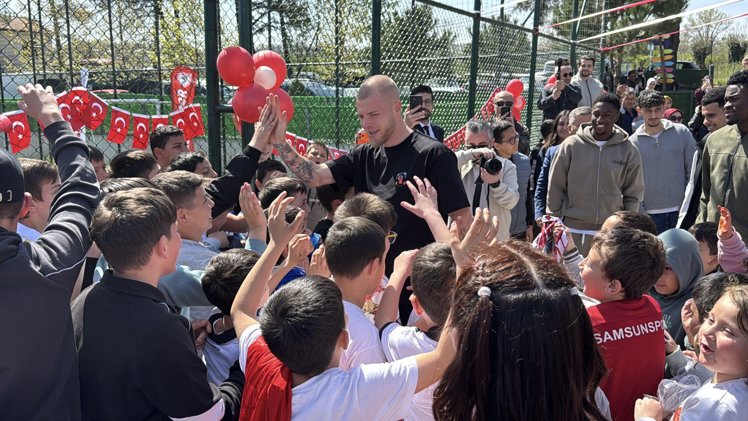 Rick Van Drongelen: Beşiktaş'ı Yenerek Hedefimize Ulaşmak İstiyoruz