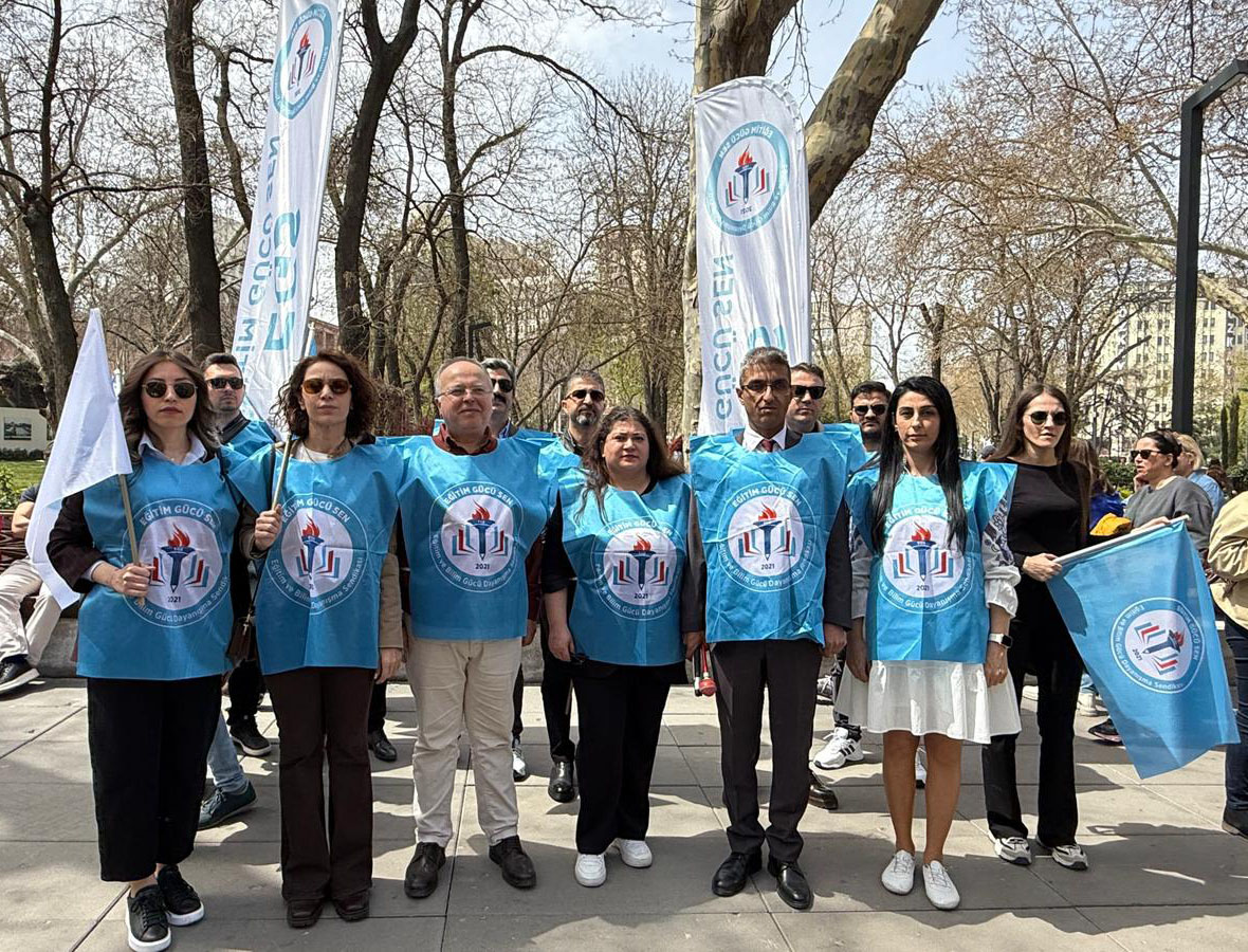 Eğitimde Şiddete Karşı Ses Yükseldi: Eğitim Gücü Sen Basın Açıklaması Yaptı