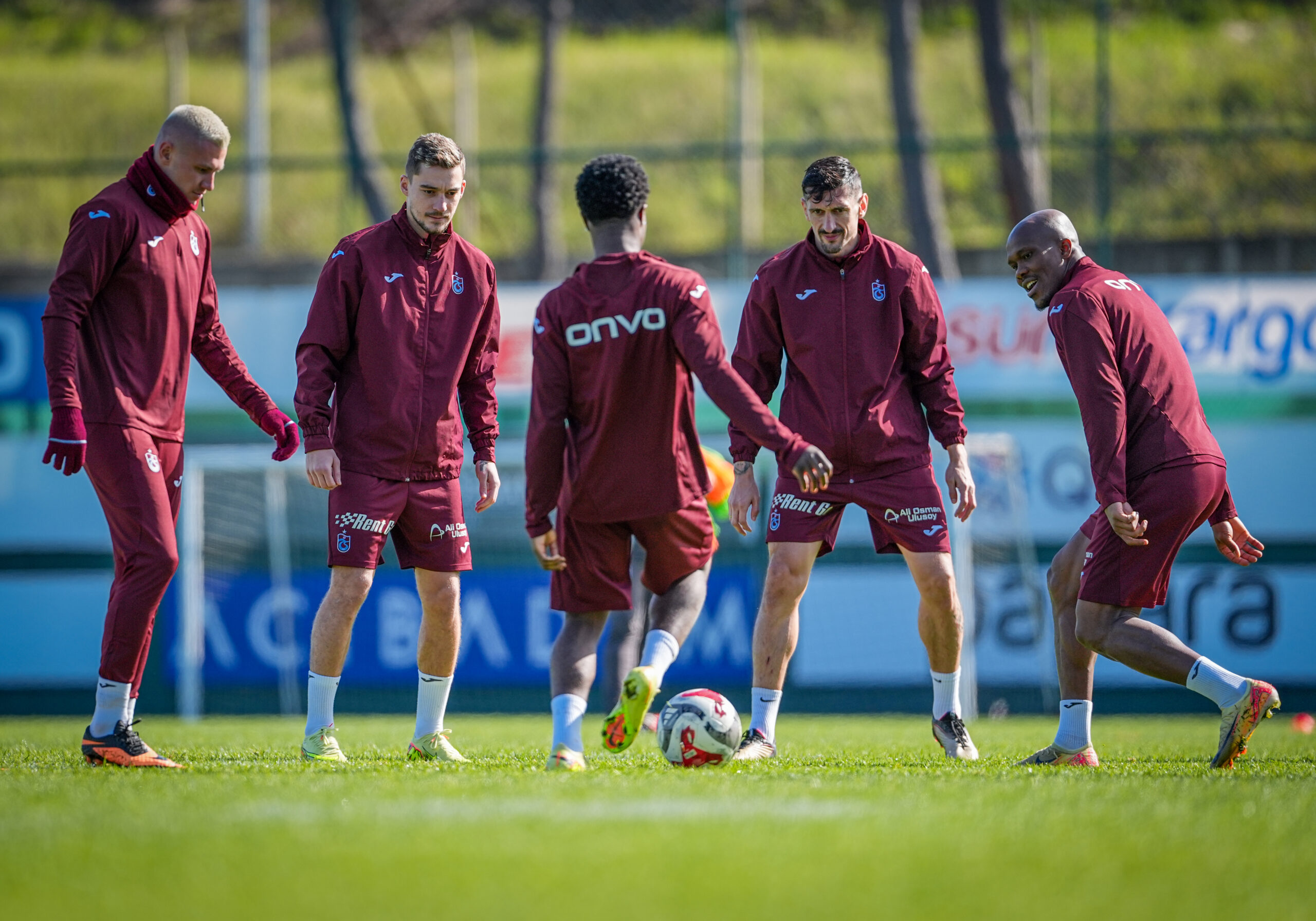 Trabzonspor, RAMS Başakşehir FK Maçı İçin Hazırlıklarını Artırıyor