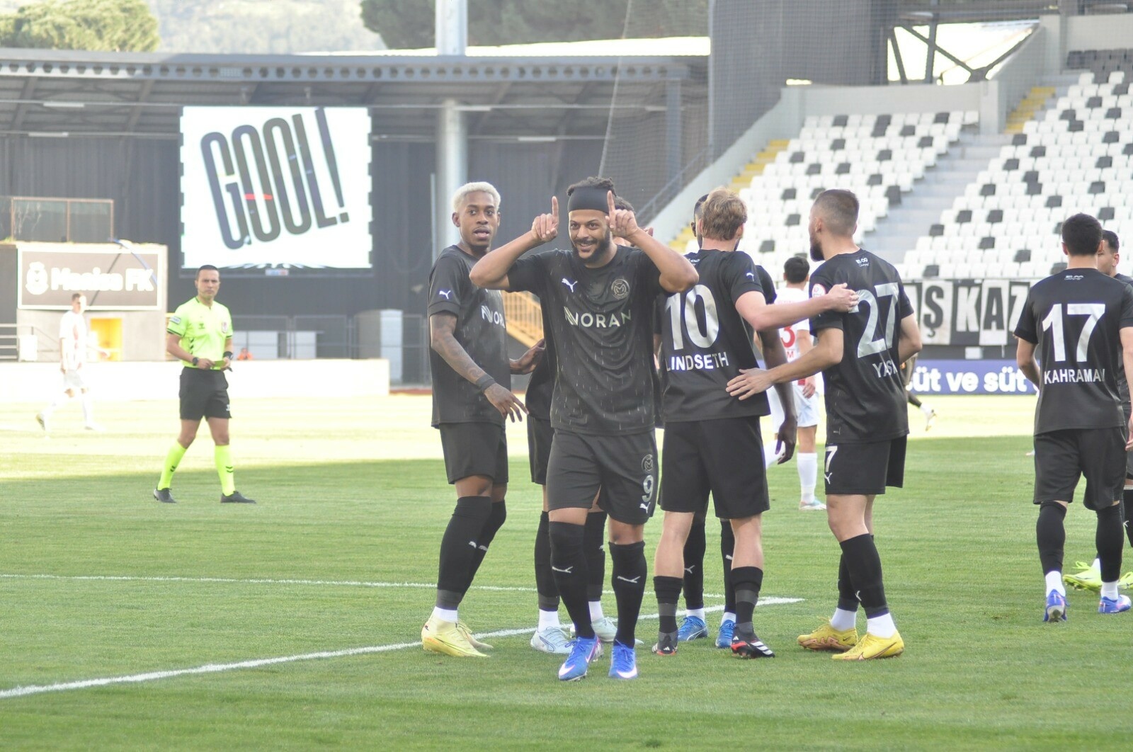 Manisa FK'nın Play-Off Hedefi: İvme Kazandı
