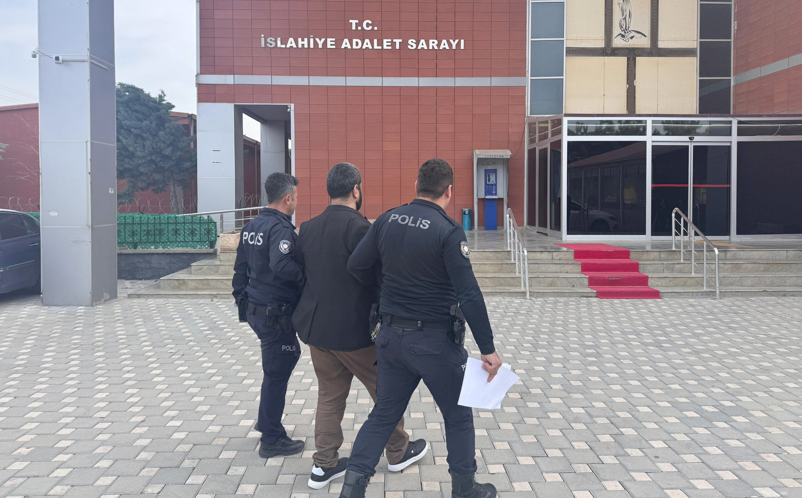 Adliye Hedef Alan Şüpheli Tutuklandı