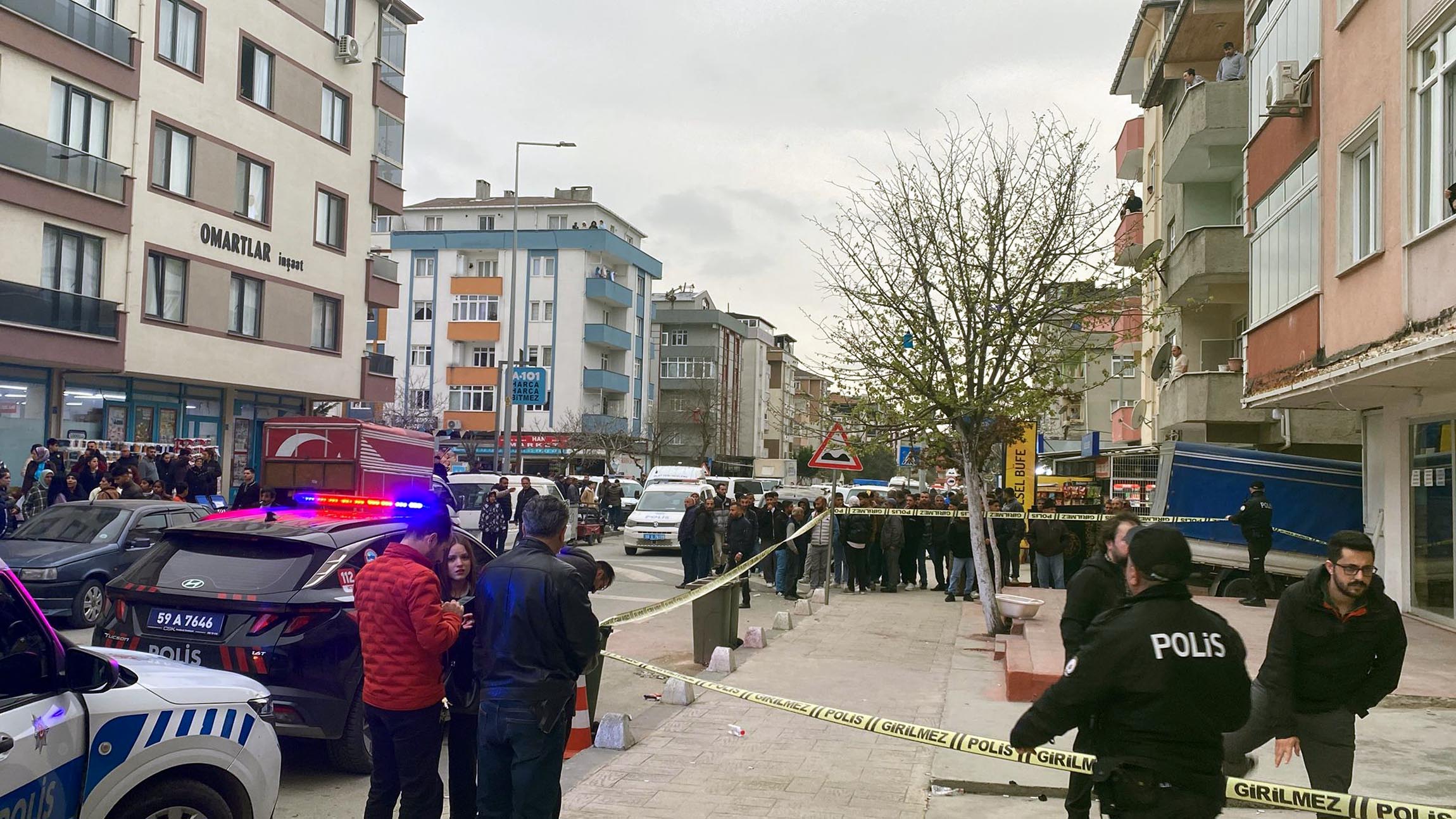 Kokoreç Tartışması Kanlı Bitti: Esnaf Tüfekle Vuruldu