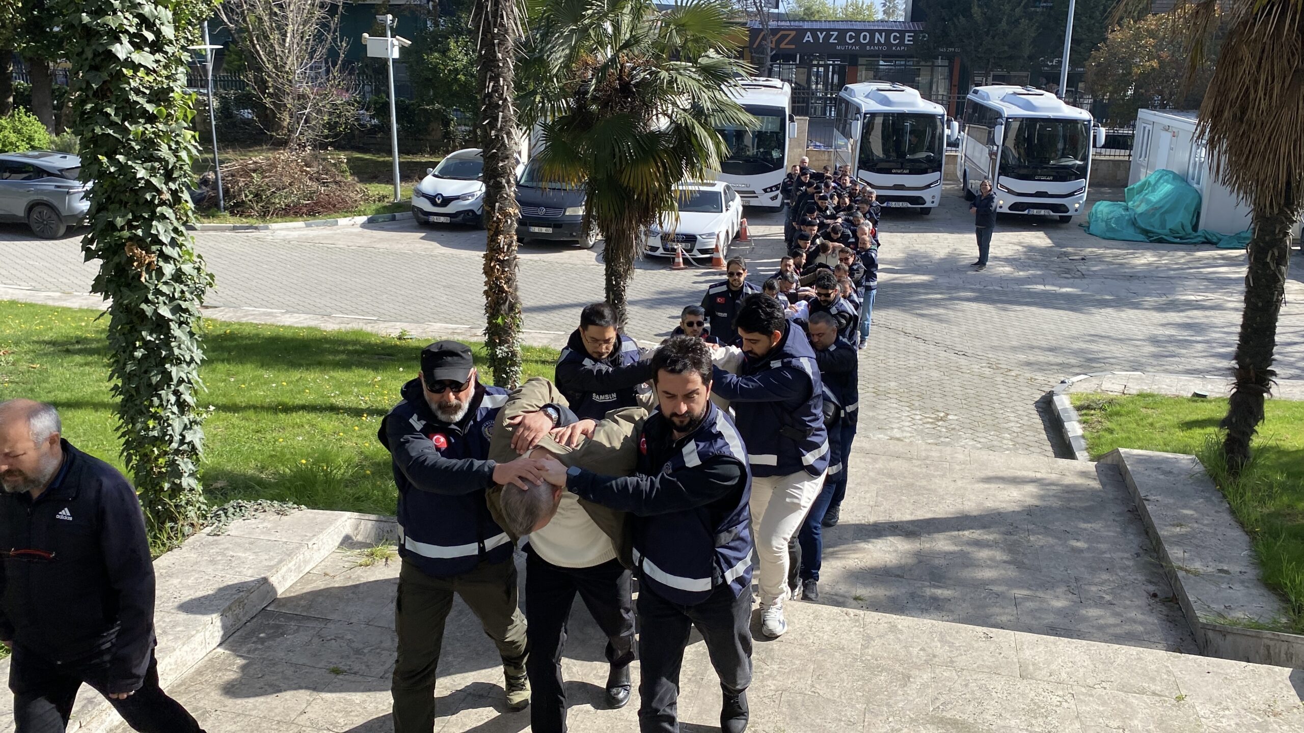 Samsun'da Suç Örgütüne Büyük Darbe: 25 Gözaltı