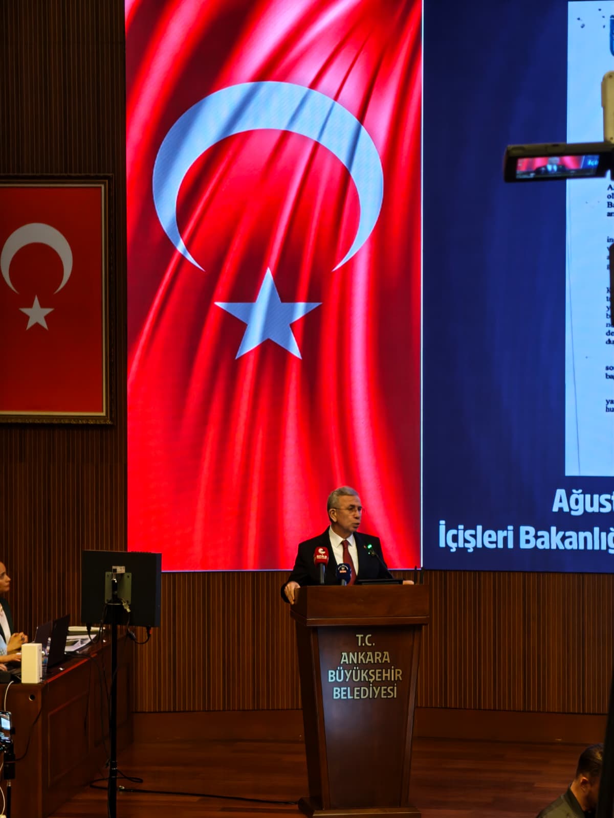 Mansur Yavaş'tan Kamu Malına El Uzatanlara Sert Mesaj