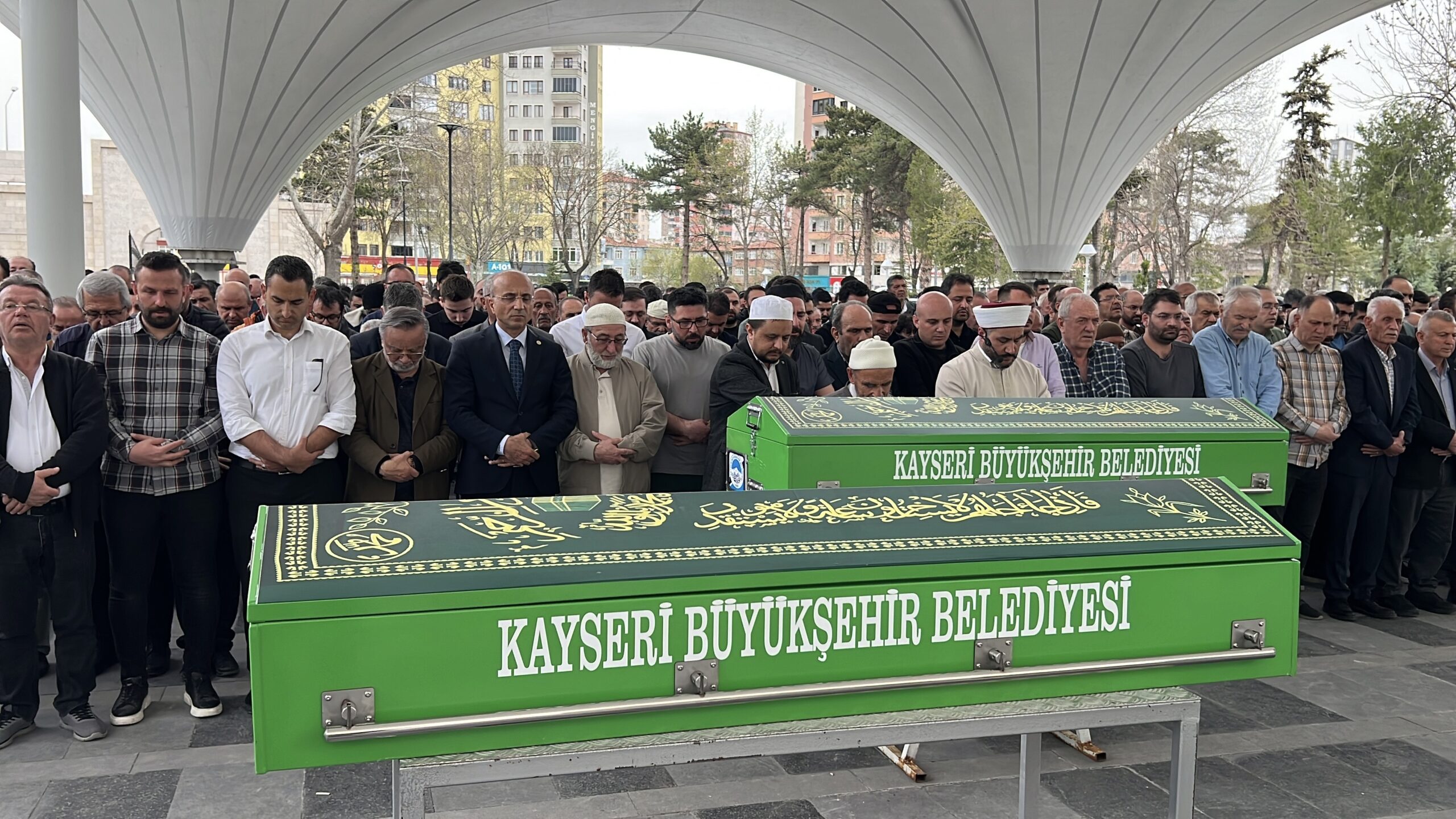 Silahlı Saldırıda Hayatını Kaybeden Akademisyen Dualarla Uğurlandı